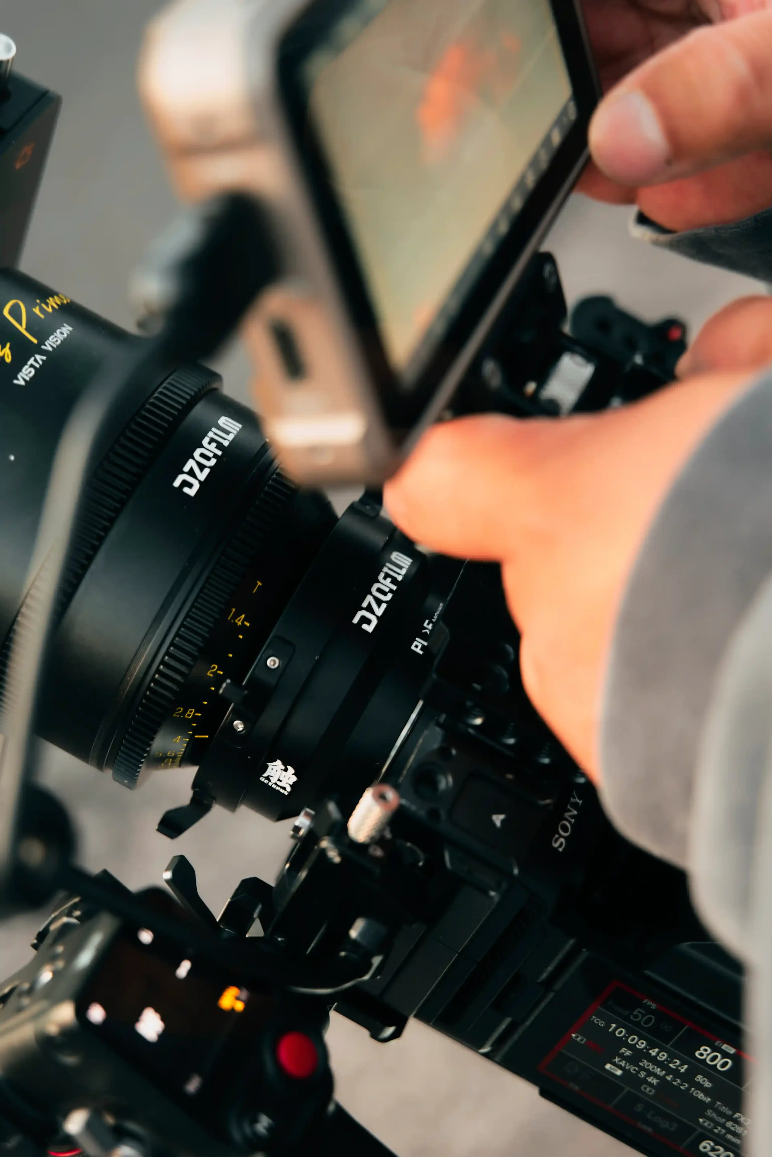 Rig monter sur boitier Sony FX3 avec Objectif DZOFILM Arles Prime