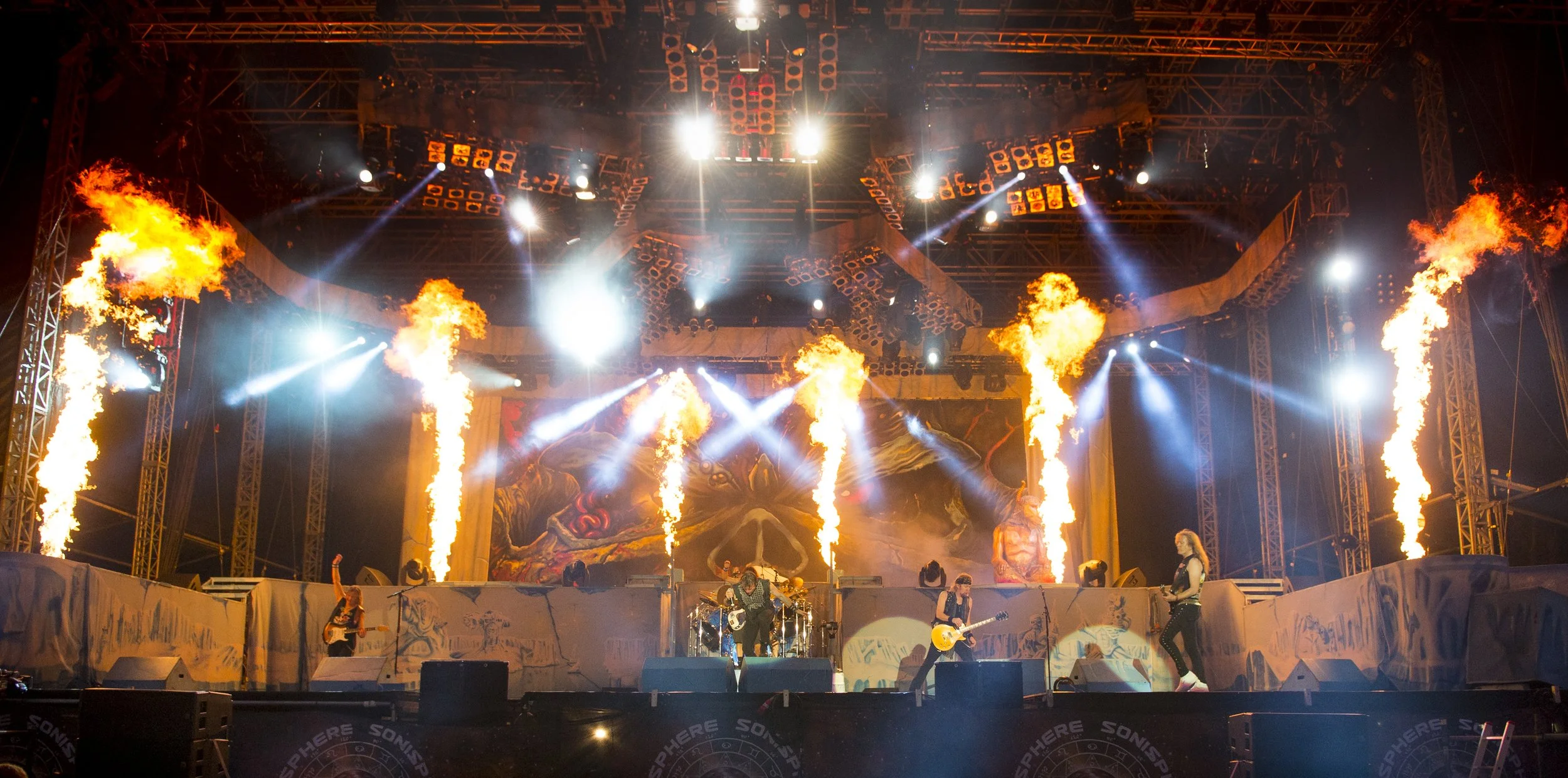 IRON MAIDEN SONISPHERE UK 2014 McMURTRIE-0732.jpg