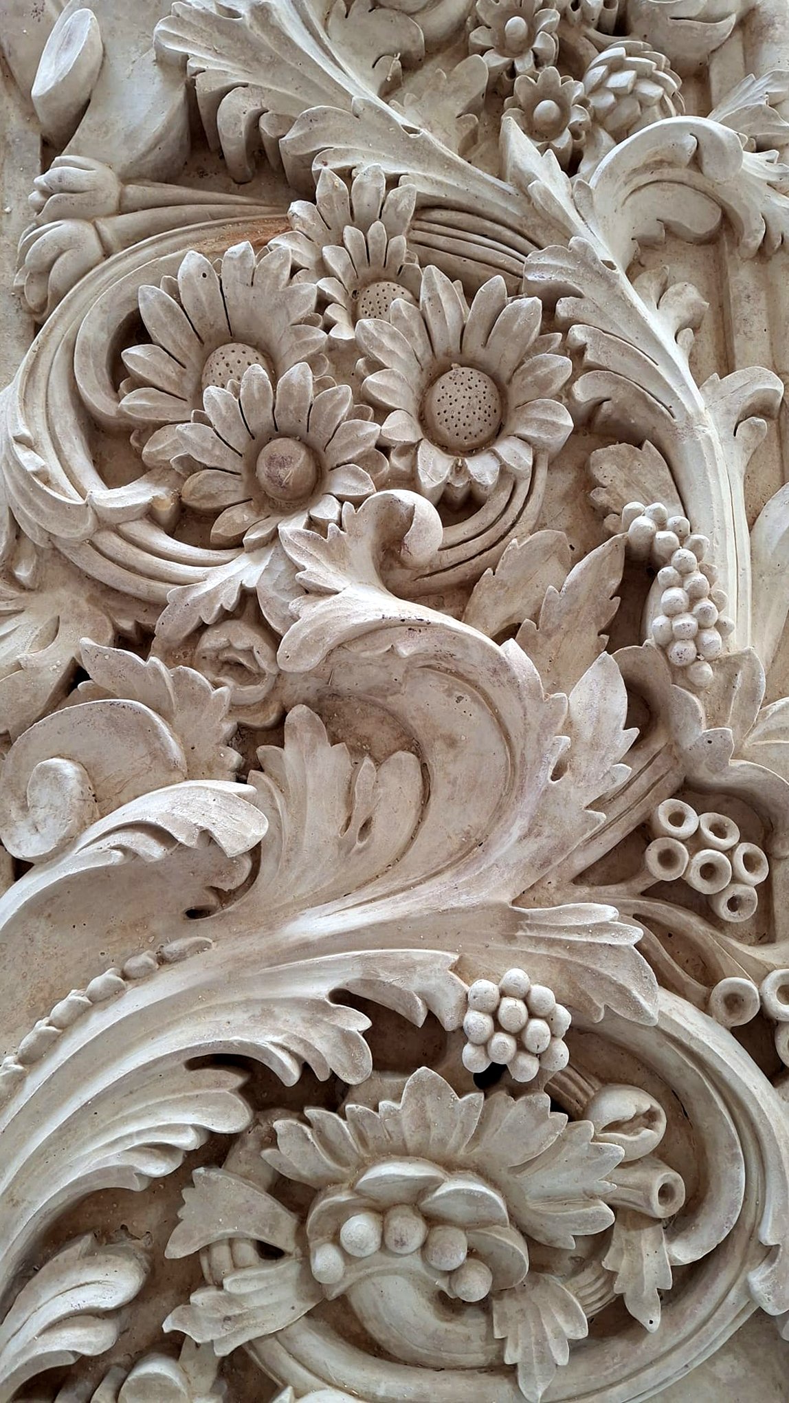 Interior and exterior Décor Elements