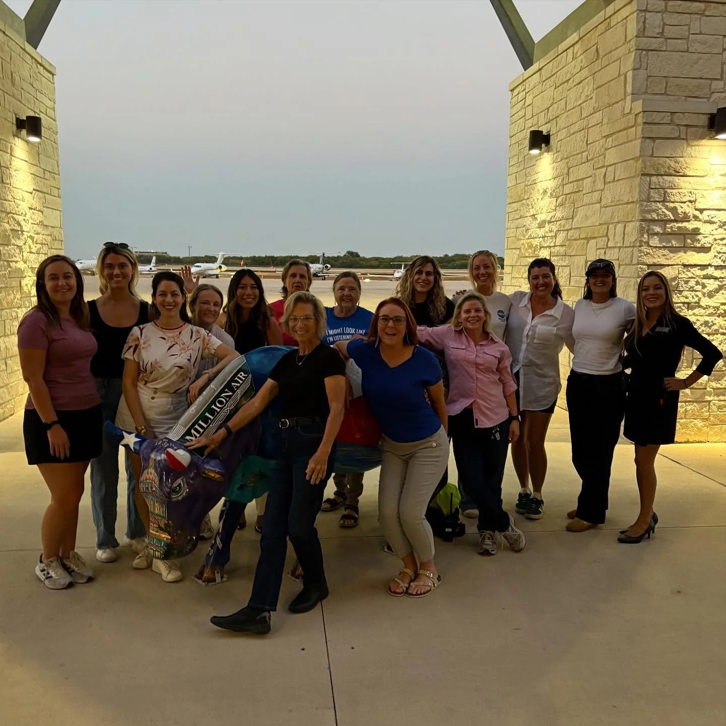 Great turn out and chapter meeting yesterday! ✈️💚

Million Air were great and so accommodating!