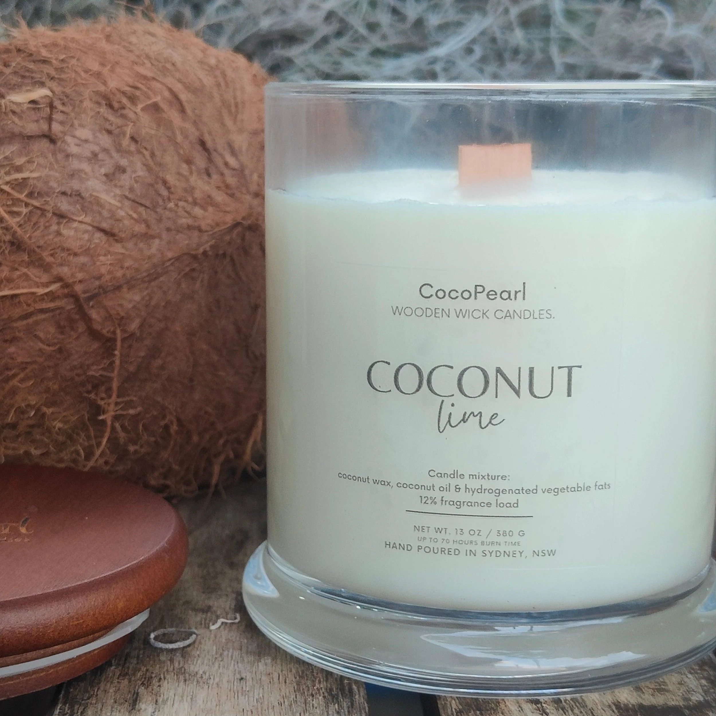 coconut-and-lime-or-wooden-wick-cocopearl-candles-1.jpg