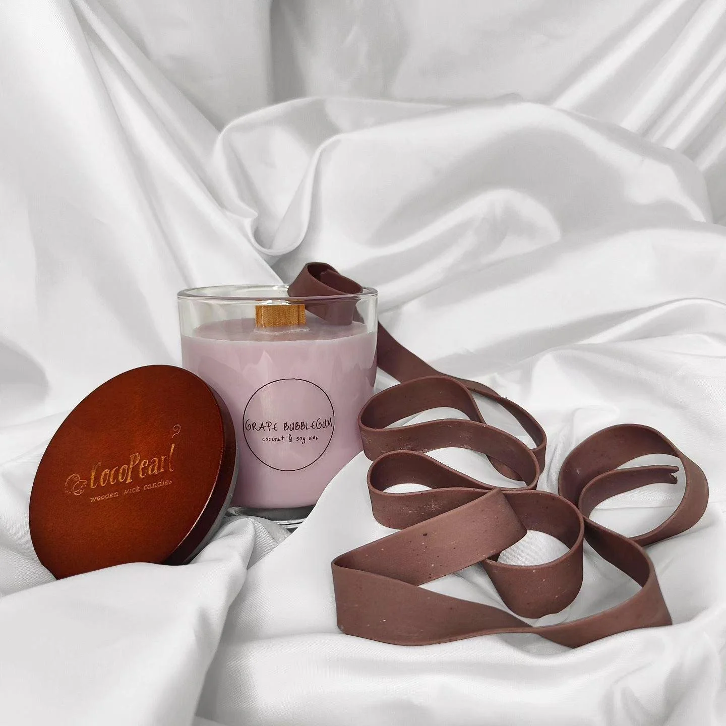 grape-bubblegum-or-wooden-wick-cocopearl-candles-1.jpg
