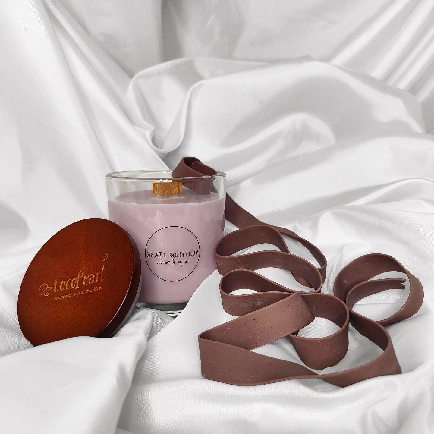 grape-bubblegum-or-wooden-wick-cocopearl-candles-2.jpg