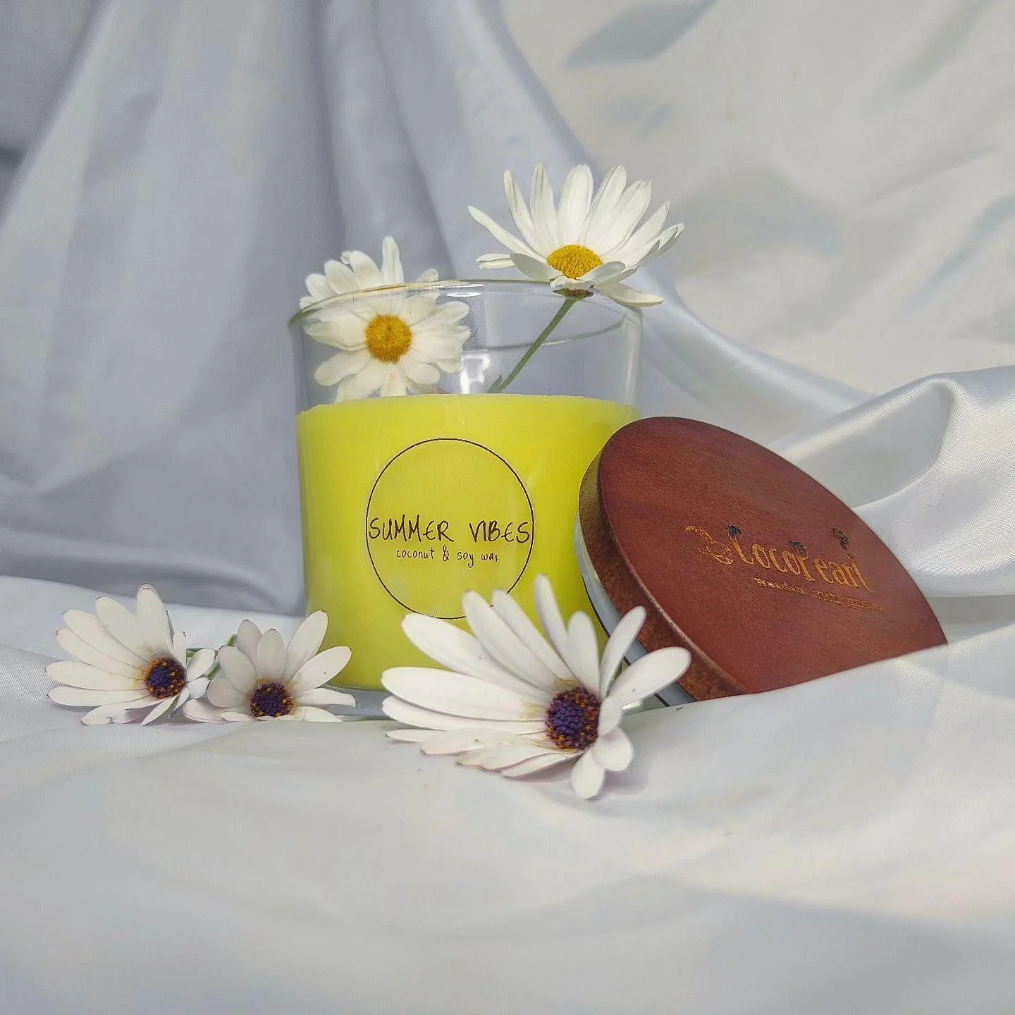 summer-vibes-or-wooden-wick-cocopearl-candles-5.jpg