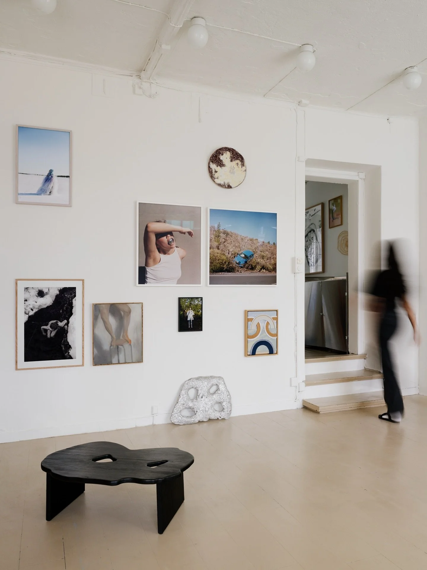 Welcome to D142 first art &amp; design exhibition &bull;  Chef&rsquo;s Kiss! 👌🏽

Chef&rsquo;s Kiss is an expression of pure appreciation. 
A gesture to say something is simply excellent.

We&rsquo;ve prepared a delicious tasting menu of art and des