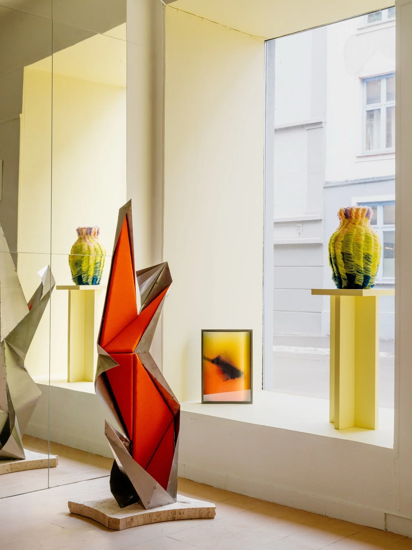 Et Dukkehjem &bull; a group exhibition exploring the intersection of art, design, architecture, and the home through a dialogue between miniature and full-scale objects.

A reflection on how the home quietly influence our lives, values and identity. 