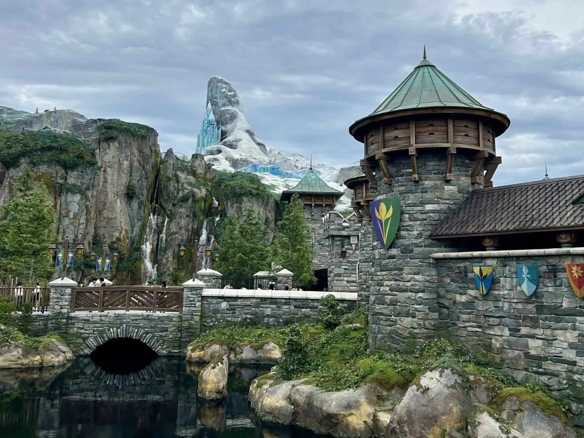 Tokyo Disneyland vs DisneySea : Quel parc choisir ?