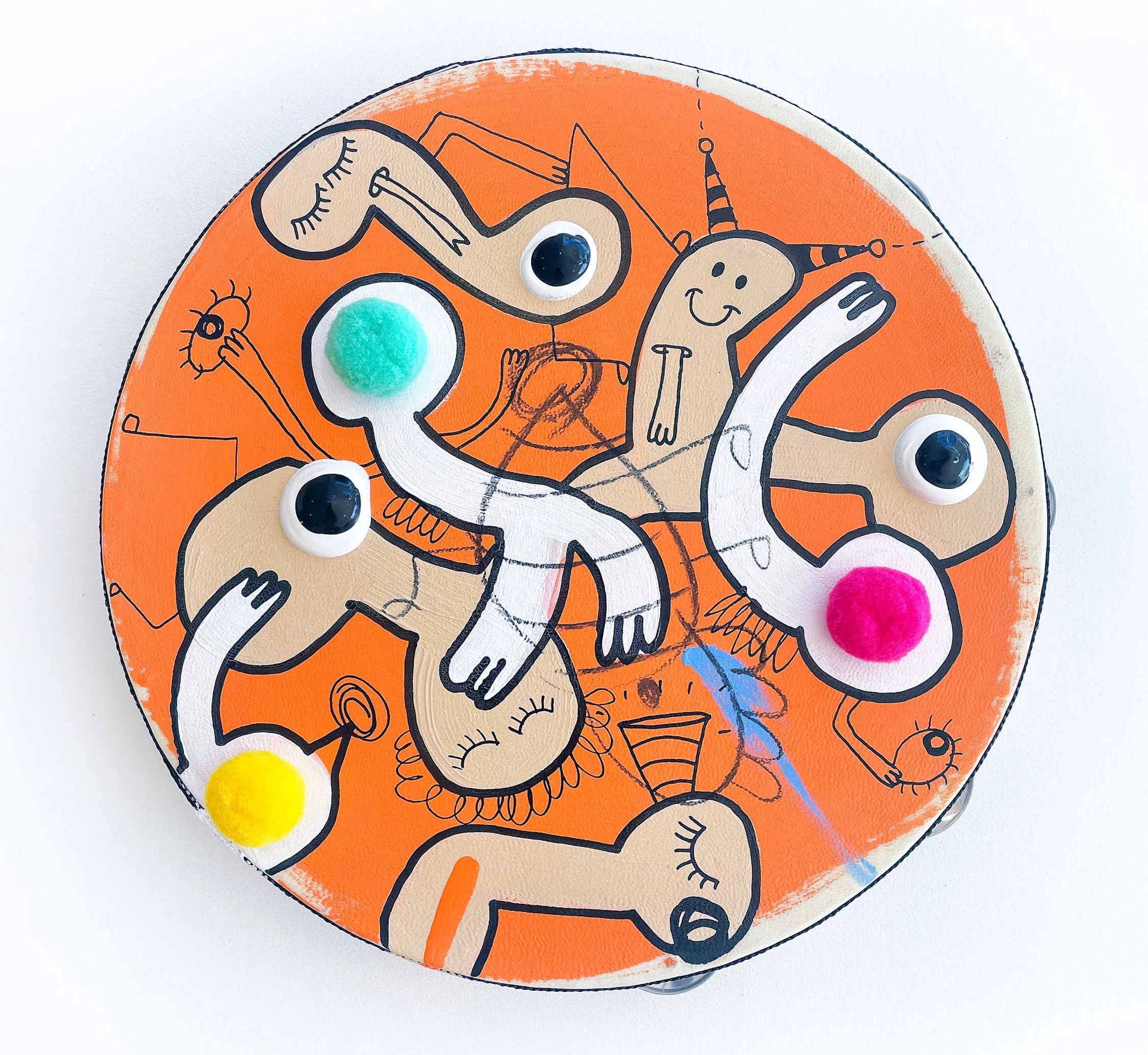 I Look At The World And I Notice It’s Turning, 2021. Mixed media on tambourine — 25 x 25 cm. 