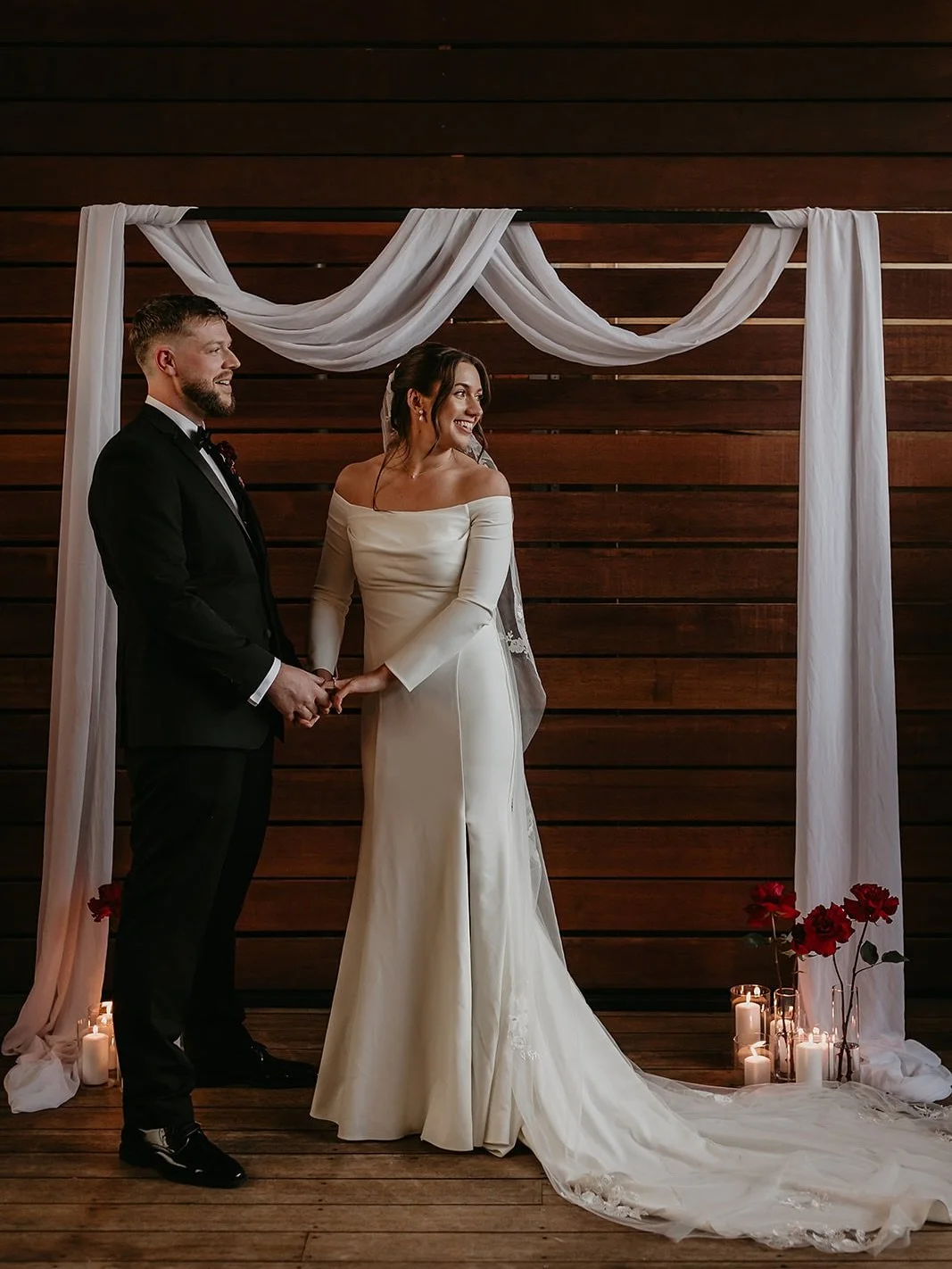 100% obsessed with Aimee and Max’s wedding day 
10000000% obsessed with the mems that @hadtobeyouweddings captured 🫶🏽🫶🏽🫶🏽🫶🏽
More days like this pls x
photos / @hadtobeyouweddings 
venue / @pohevents 
florals / @whimsyfrankflorals
dre