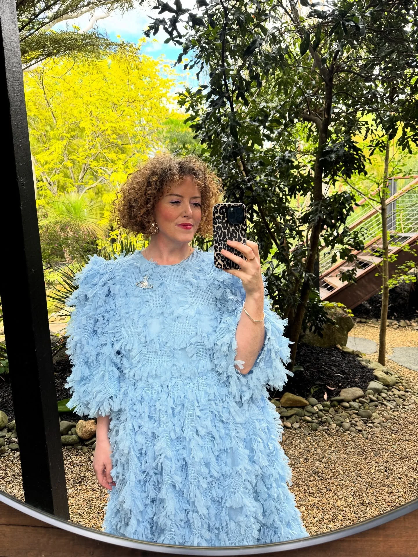 Big Bird reporting for marrying duty 🩵