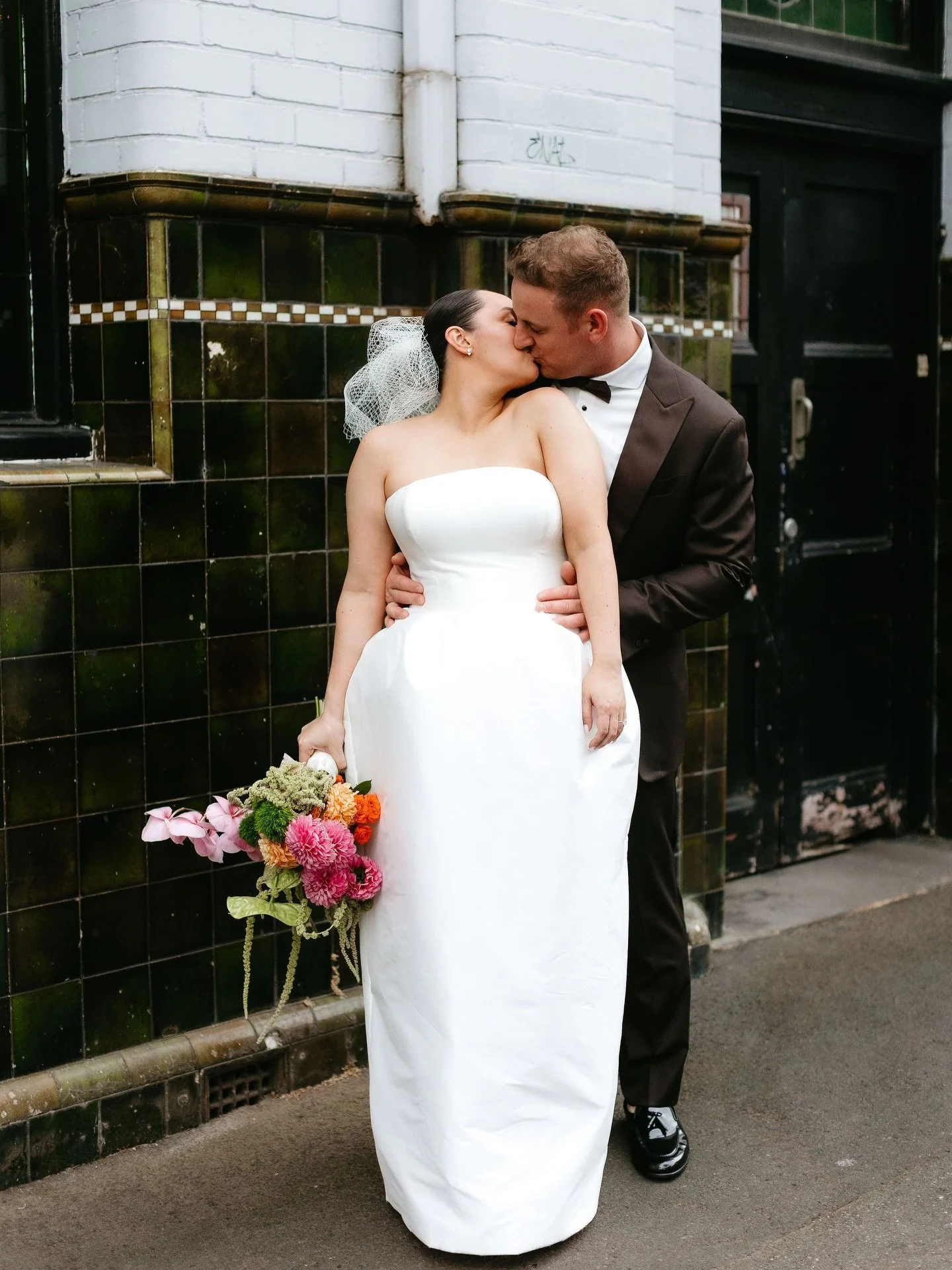 ERIN + MATT ❤️&zwj;🔥❤️&zwj;🔥❤️&zwj;🔥❤️&zwj;🔥❤️&zwj;🔥❤️&zwj;🔥

Yes you are right, they could not be any more iconic if they tried. 

Their wedding was beautiful, electric, romantic, fun and BUZZING. I was - and still am - on cloud 9 remembering 