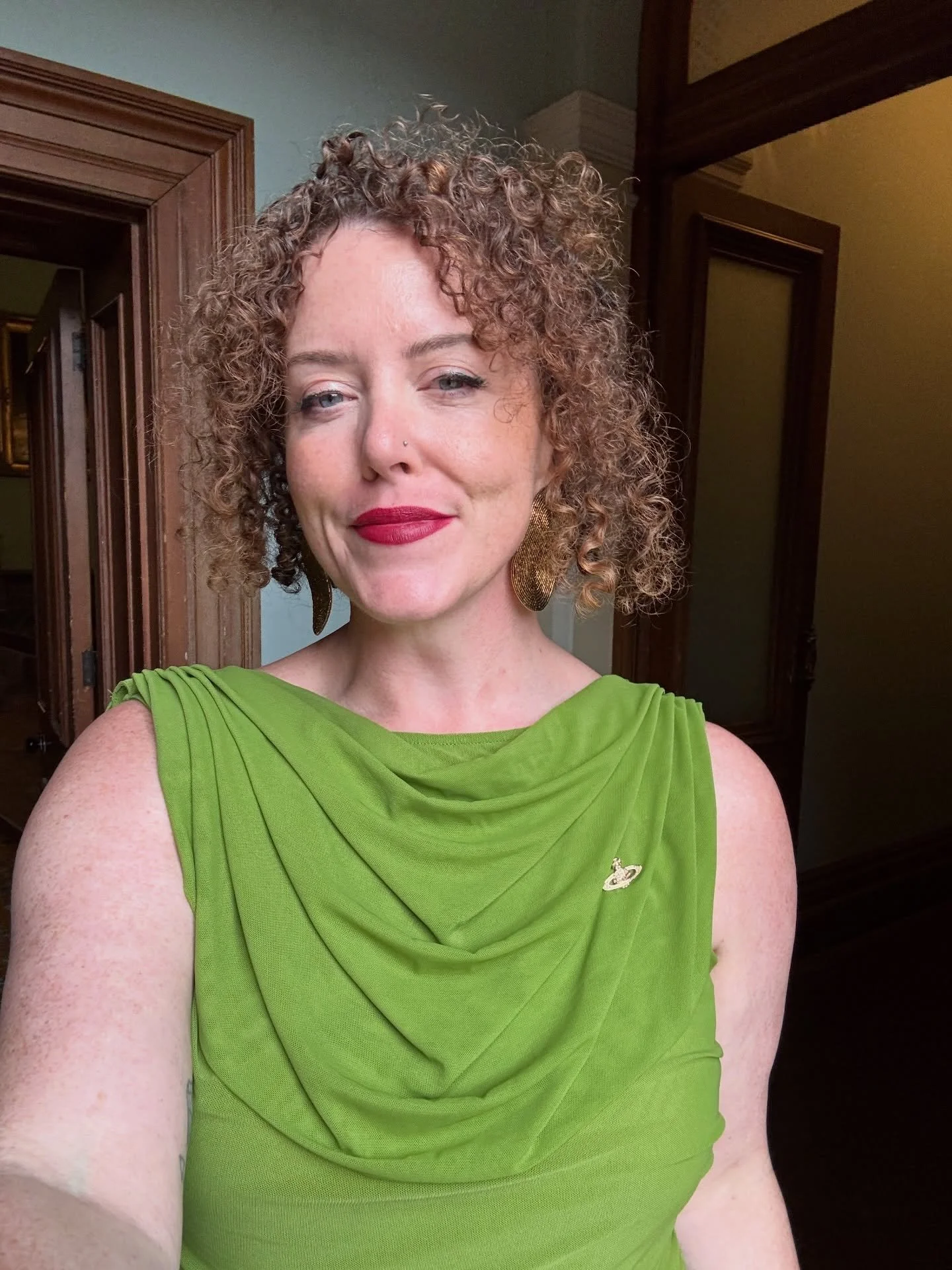 I have a question for you&hellip;

I had a white tie / gala dress code last weekend and black tie optional this weekend. 

What&rsquo;s your favourite dress code for a wedding? 

#dresscode #blacktiewedding #whitetiewedding #celebrant #melbourneweddi