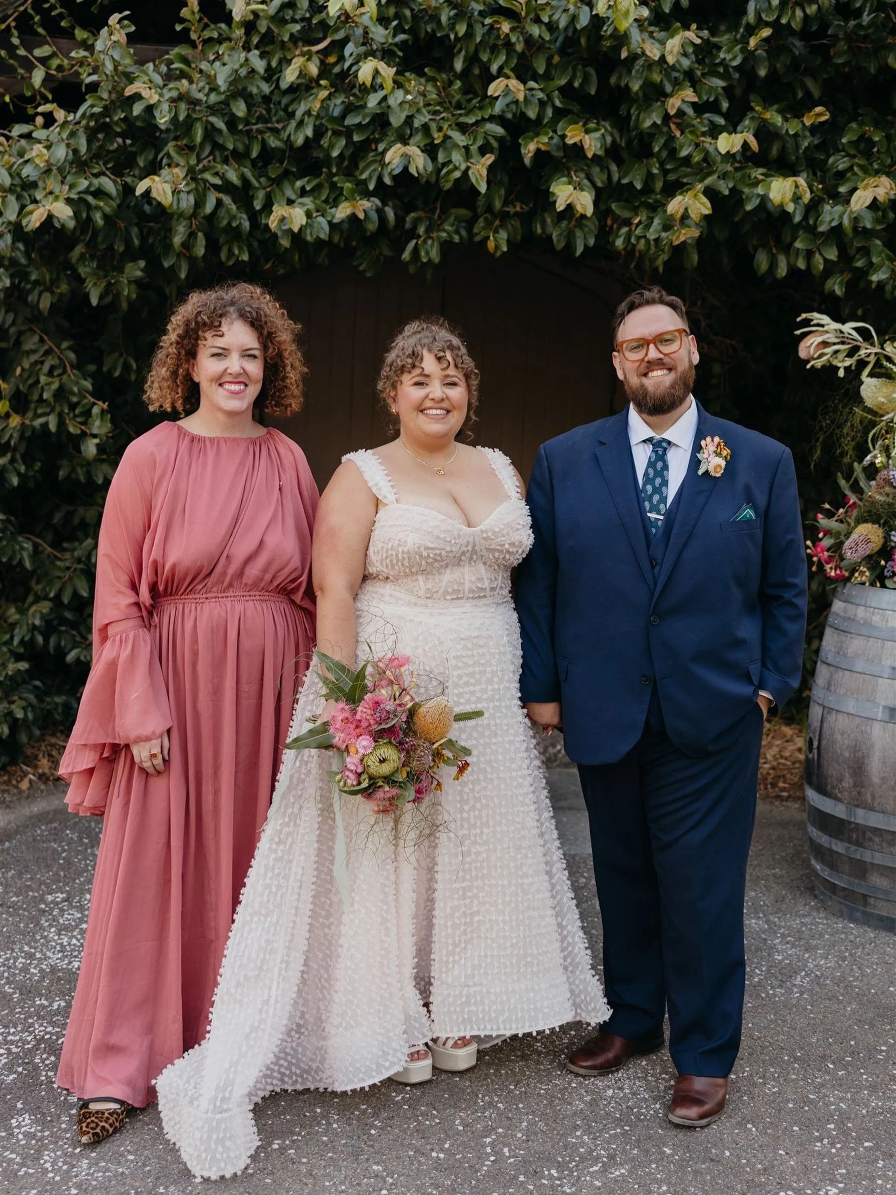 Georgina and Bastiaan&rsquo;s wedding combined so many things that I love&hellip; bringing people together from across the world, huge, genuine smiles and lots of intention about what they wanted in their wedding. 

It was a beautiful space that they
