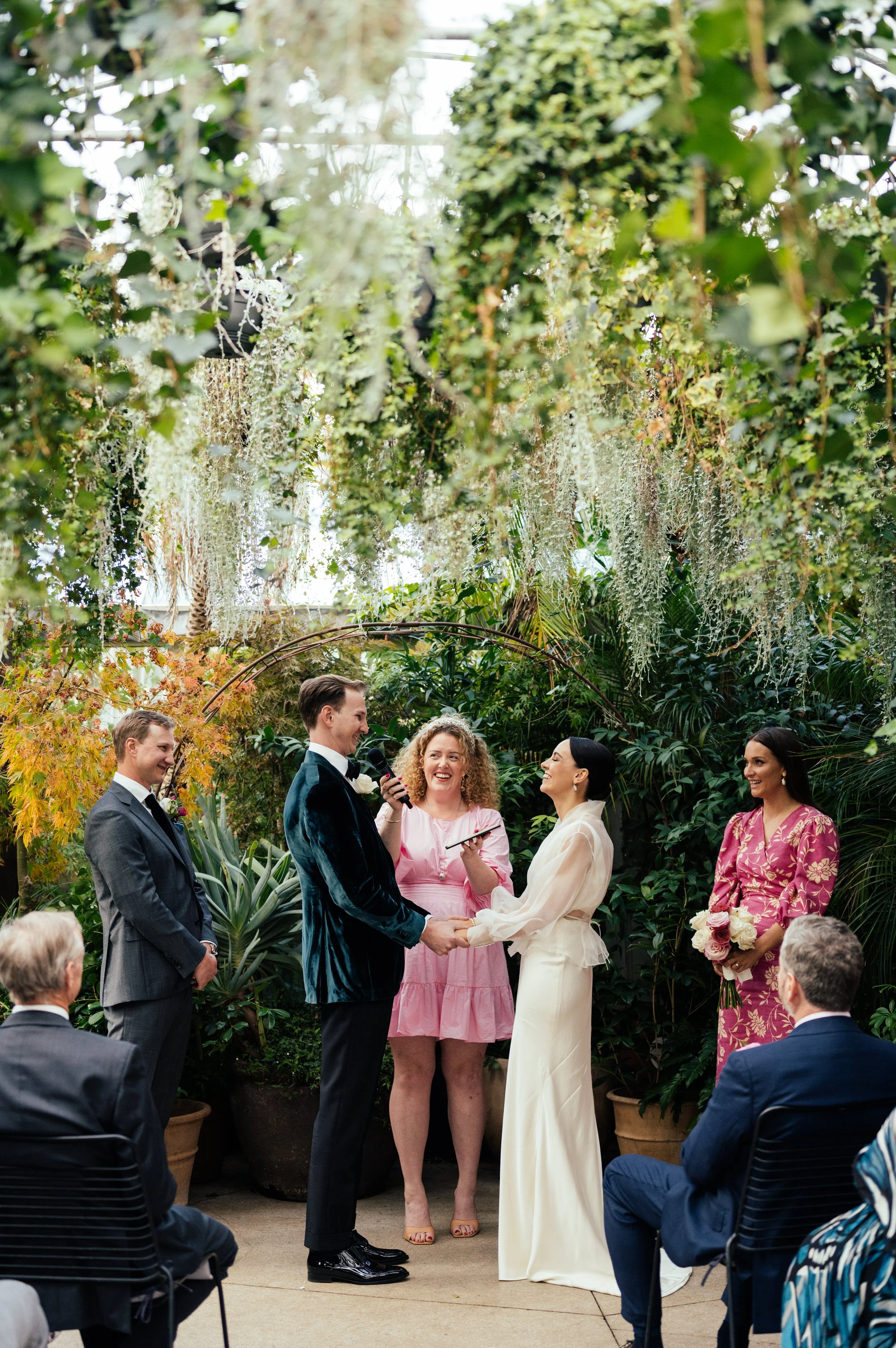 katie-richard-glasshaus-outside-celebrant-vows-alex-motta.JPG
