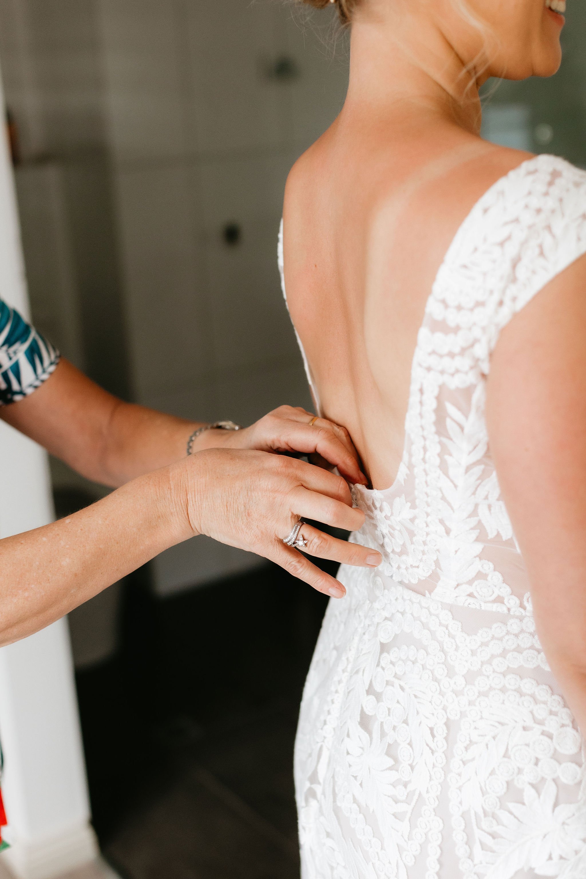 alice-pippa-zonzo-estate-wedding-first-look-dress-detail.jpg