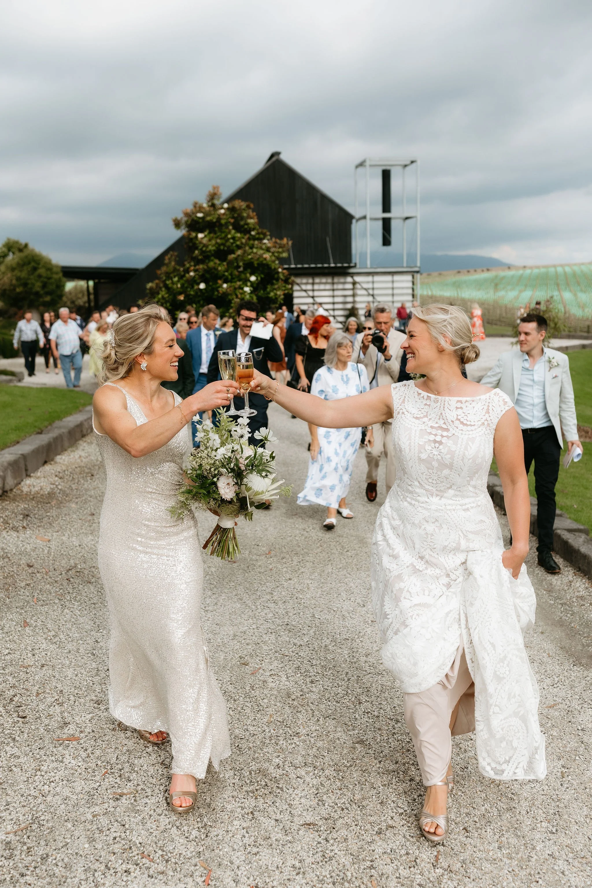 alice-pippa-zonzo-estate-wedding-miranda-stokkel-just-married-cheers.jpg