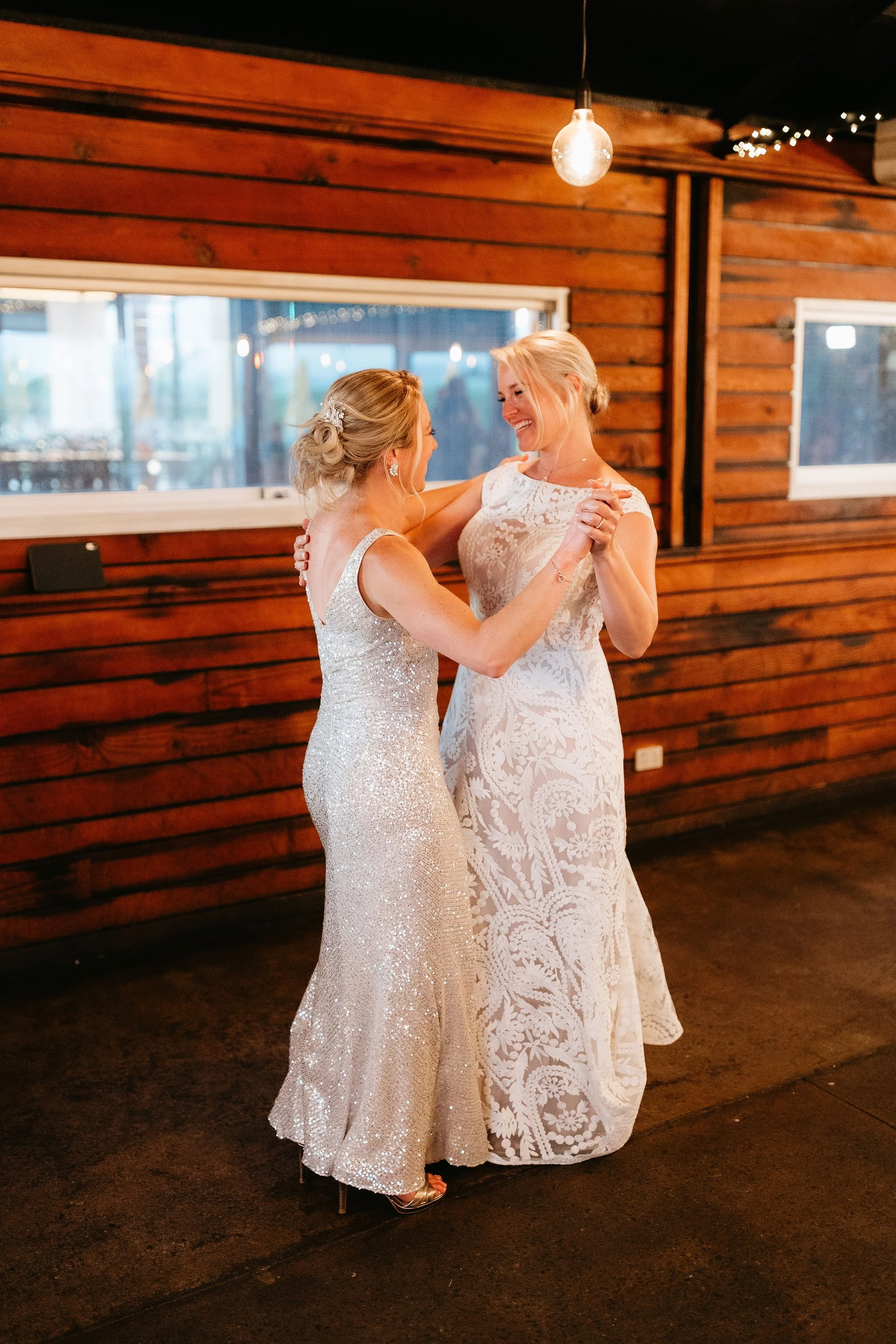alice-pippa-zonzo-estate-wedding-bridal-dance.jpg