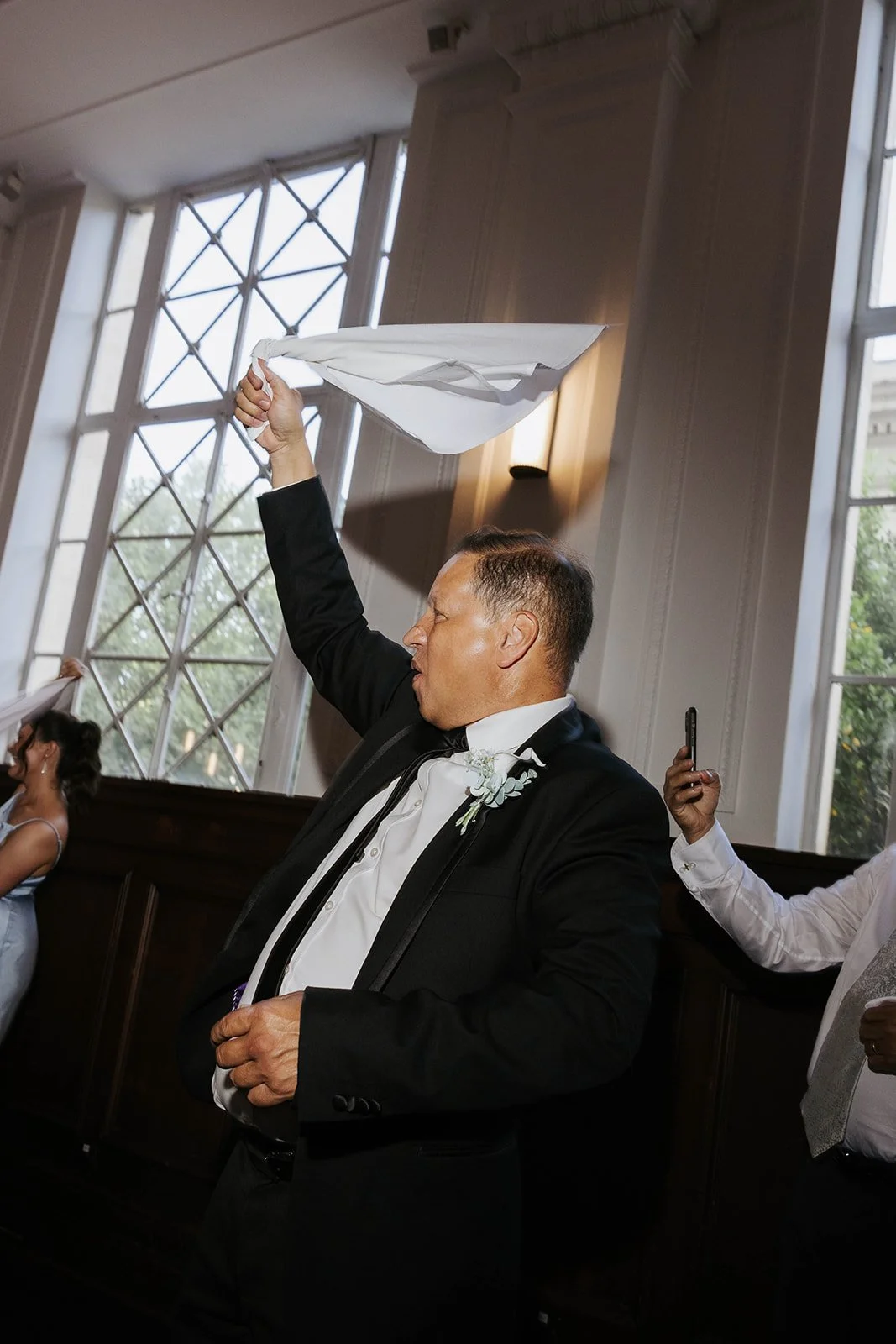 alana-alexander-the-trust-wedding-melbourne-guest.jpg