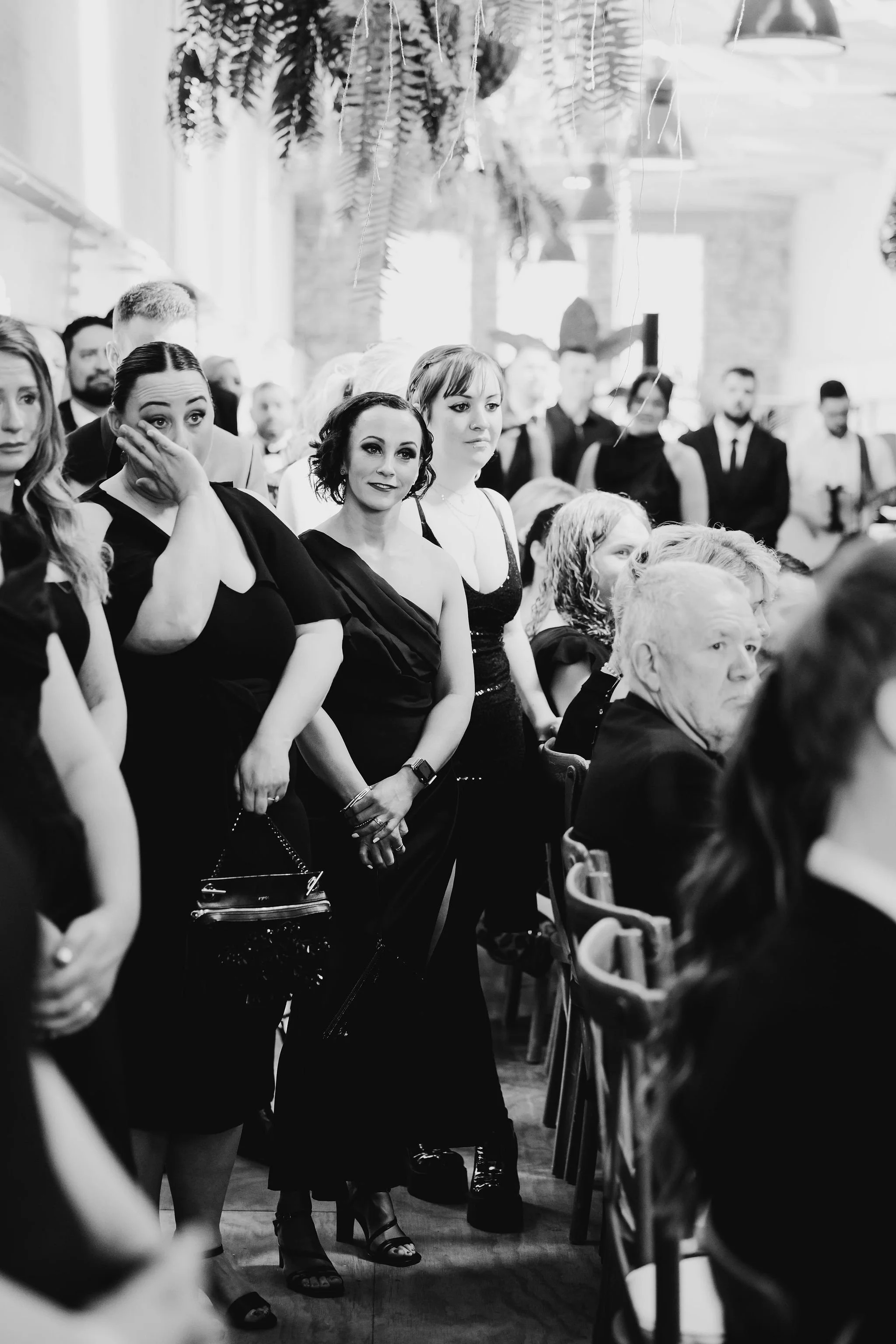 belinda-leroy-ballarat-wedding-ceremony-guests.jpg