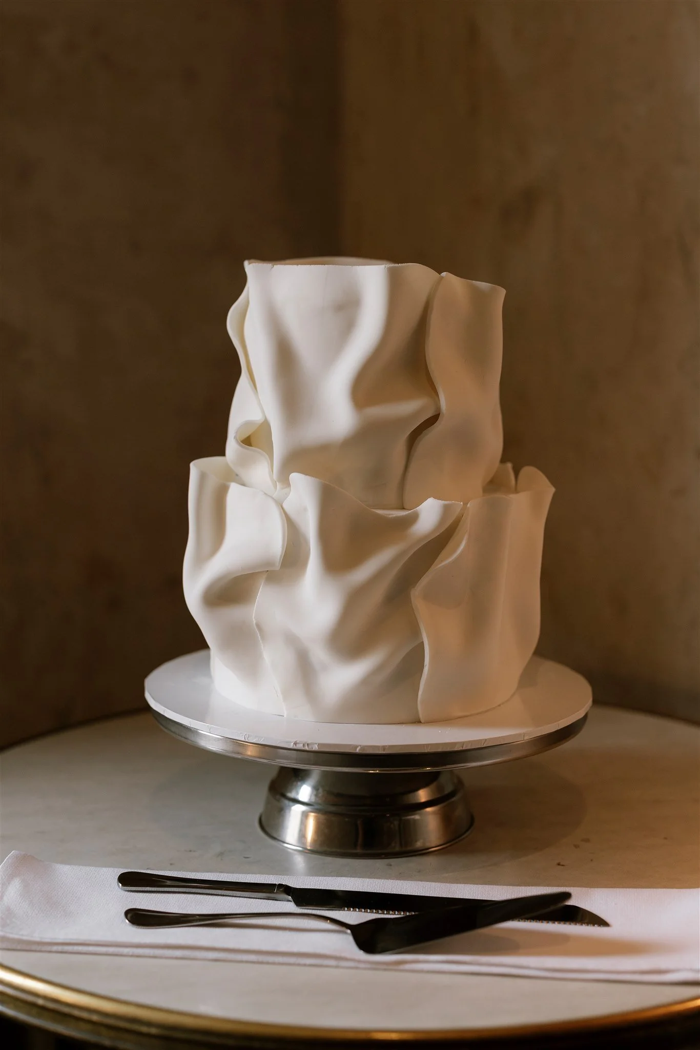 sarah-jean-paul-recoleta-melbourne-wedding-celebrant-ladybird-cakes.JPG