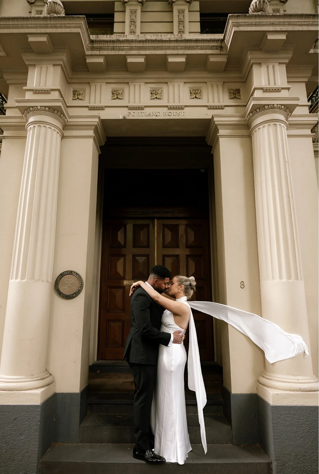 sarah-jean-paul-recoleta-melbourne-wedding-town-hall.jpg