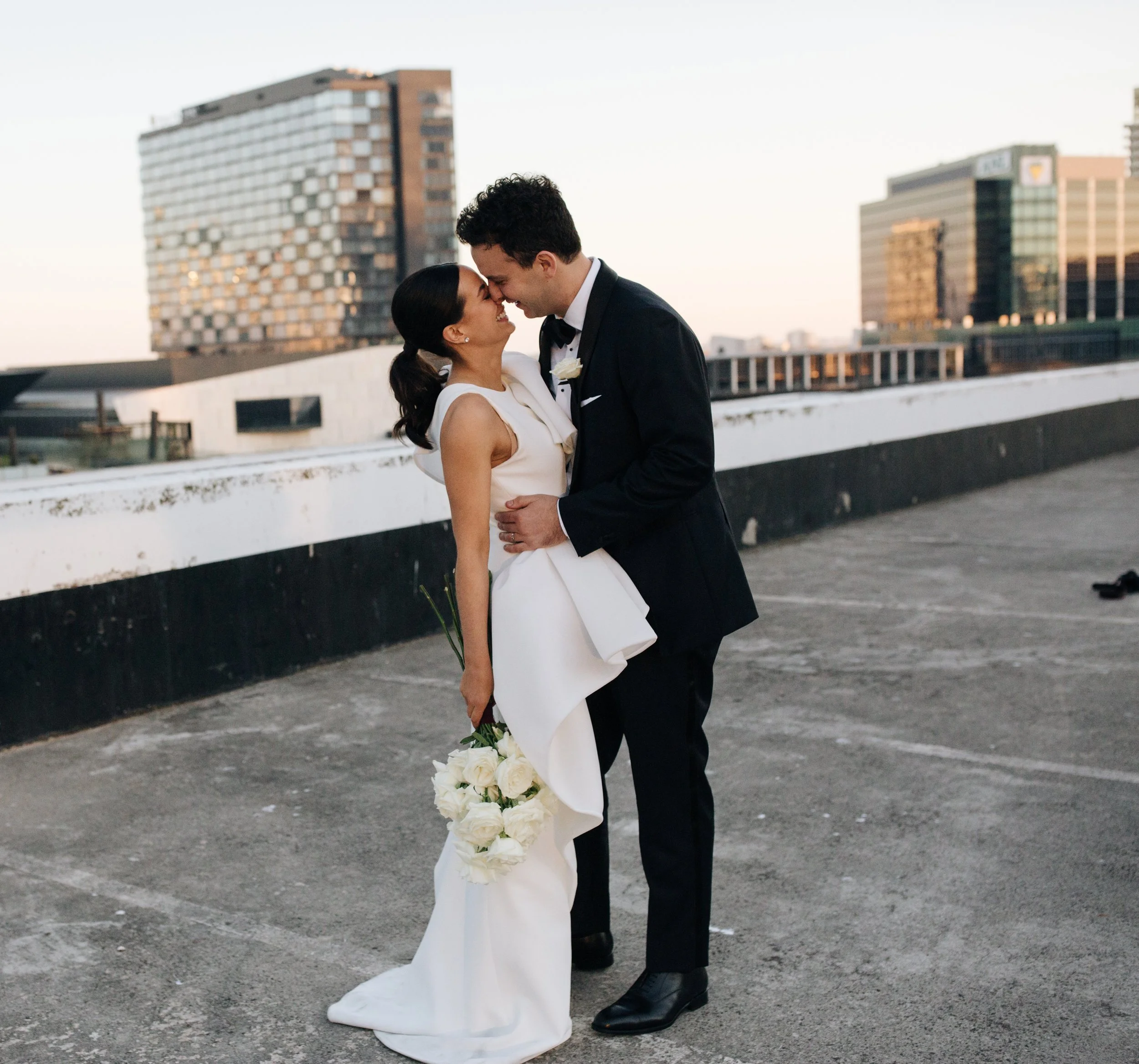shenay-joe-recoleta-melbourne-wedding-rooftop-kisses.jpg