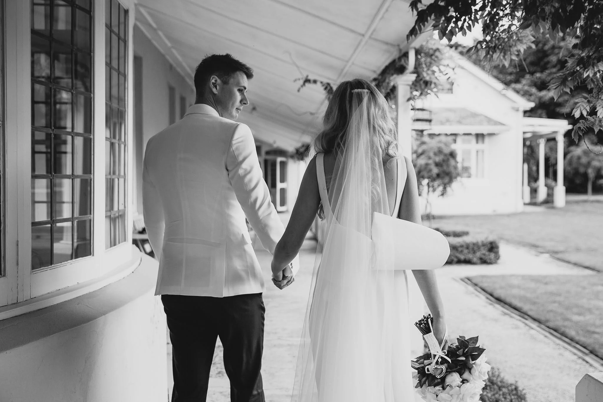 veronica-ryan-coombe-yarra-valley-wedding-jess-nicholls-hand-in-hand.JPG