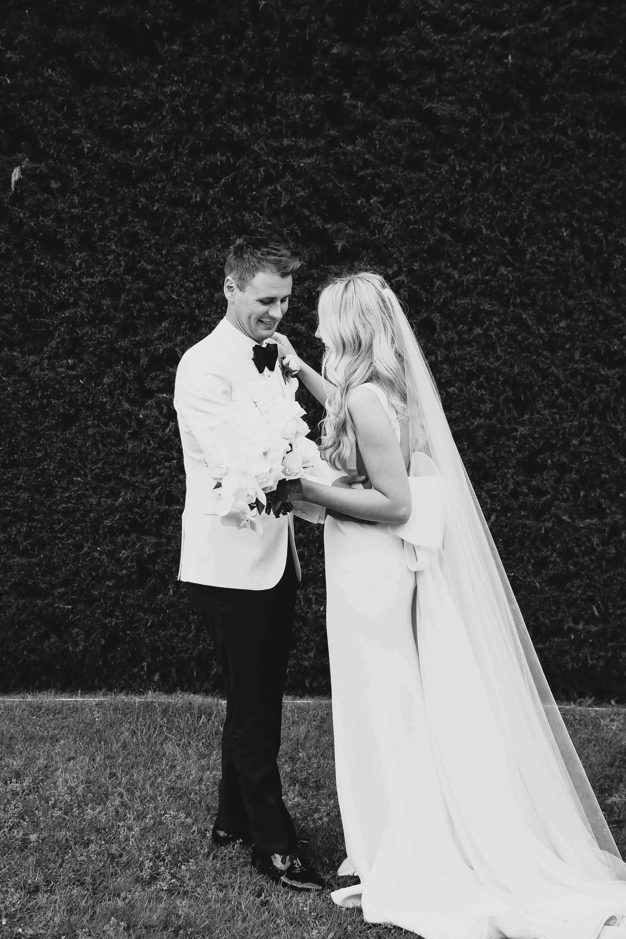 veronica-ryan-coombe-yarra-valley-wedding-b&w.JPG