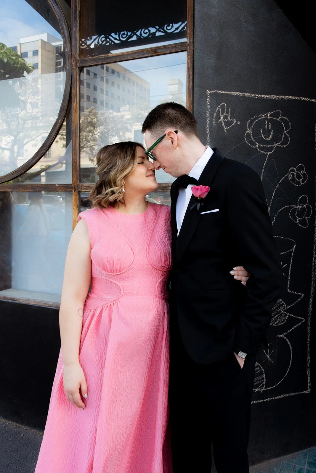 ally-simon-poodle-wedding-melbourne-kisses.jpg