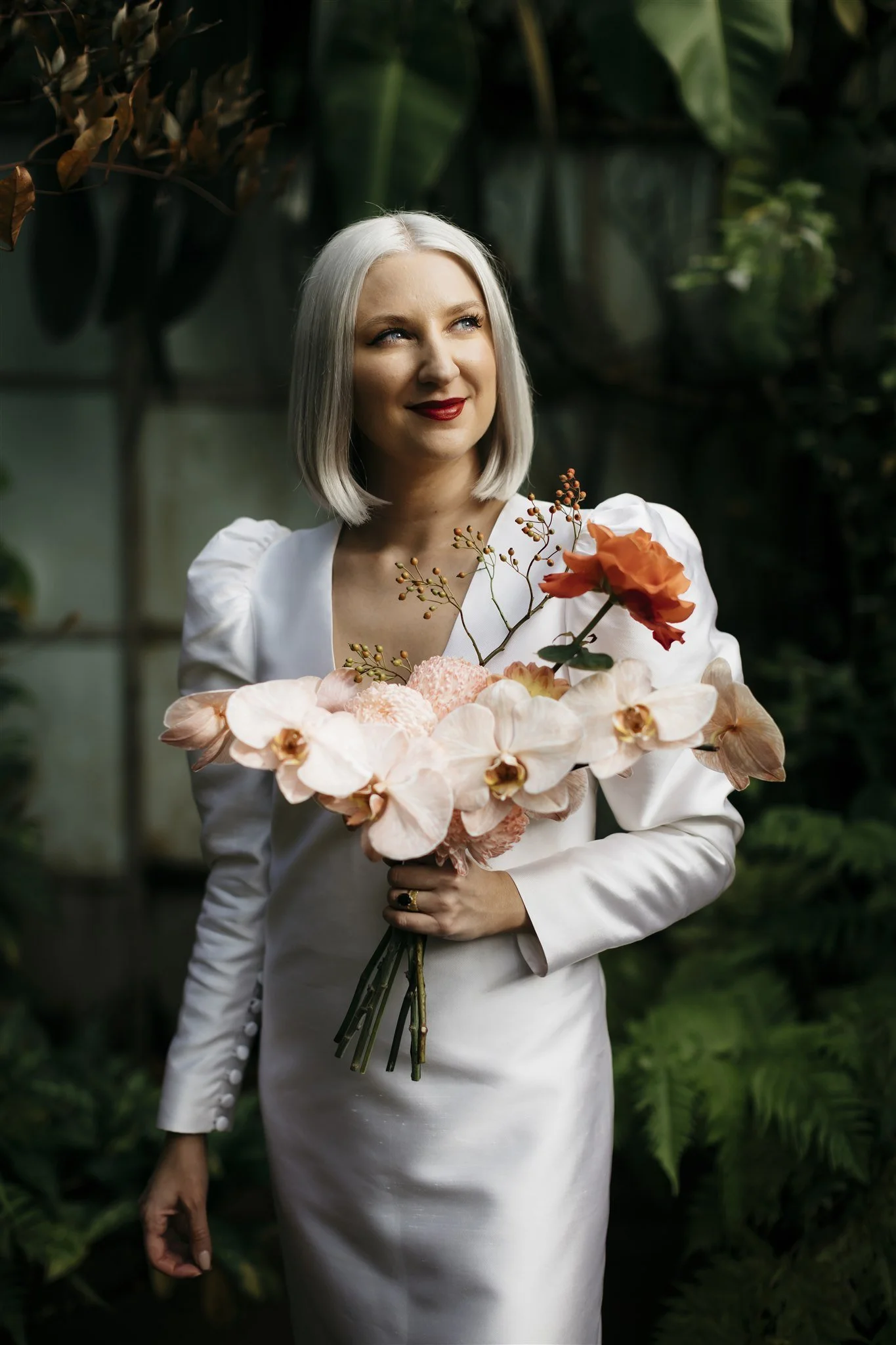 Detail shot of bridal bouquet inspired by 1980s florals