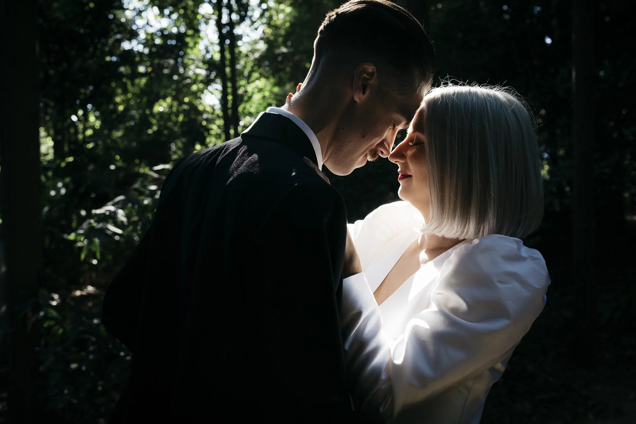 will-kat-royal-botanic-gardens-melbourne-wedding-romantic-portraits.jpg