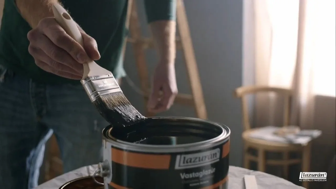 Alkoss maradandót_ Lazurán.00_00_18_13.Still004.jpg