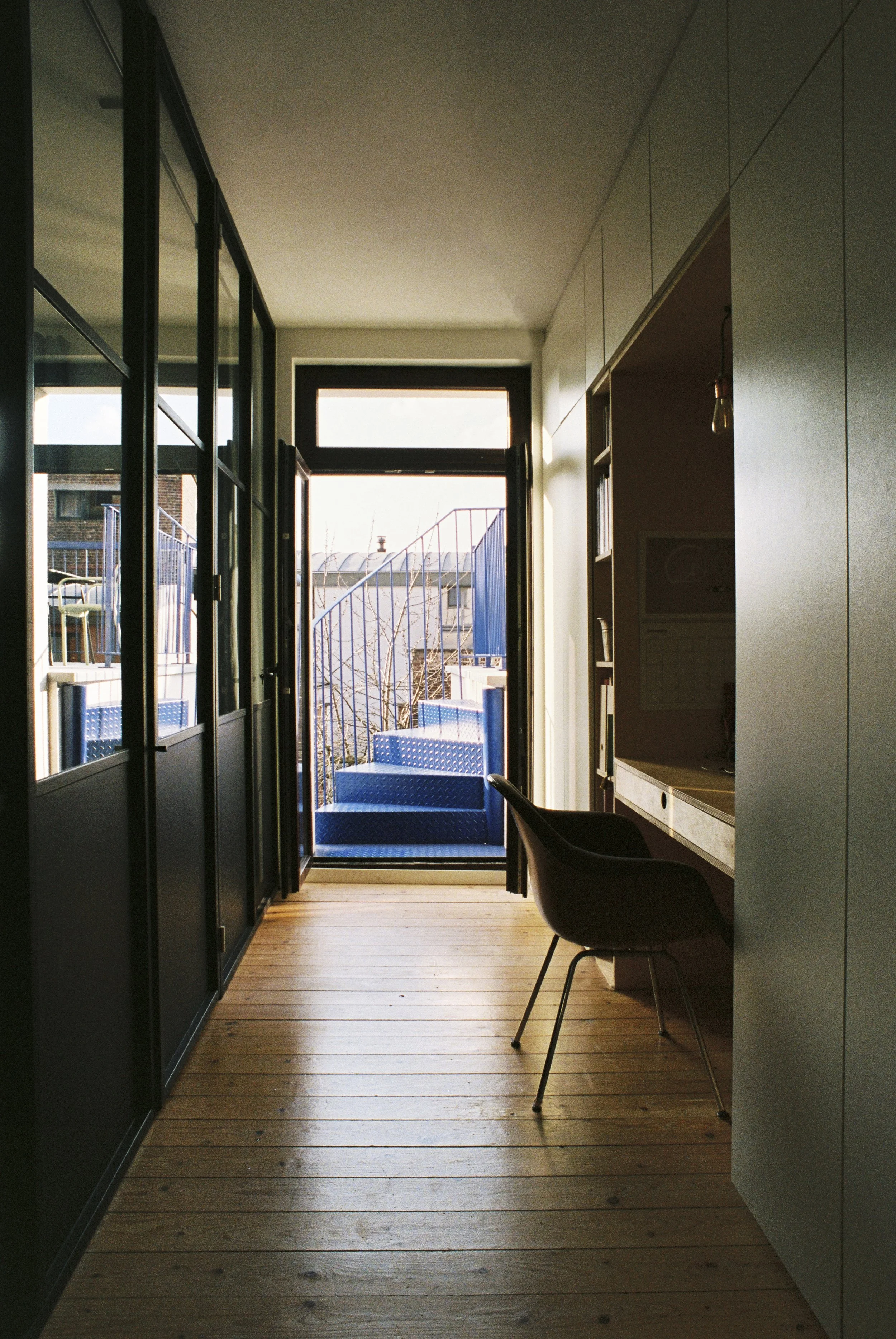 ELISAR1-04749-006A distorsion.jpg