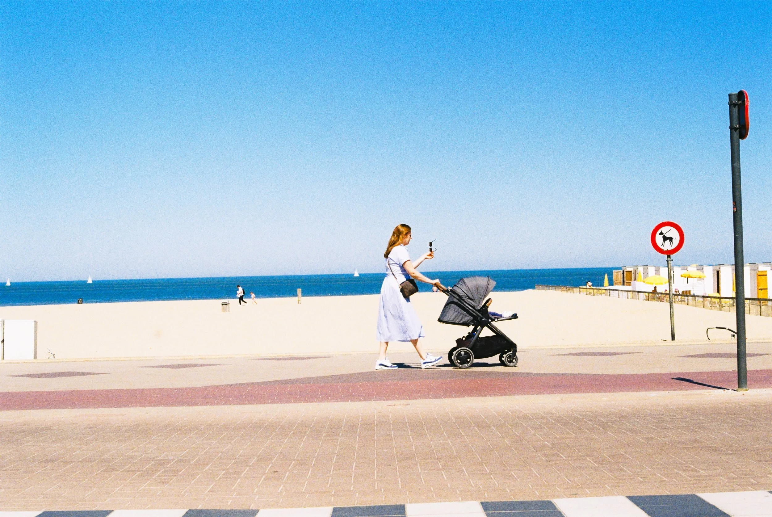 R1-05744-032A_1.jpeg