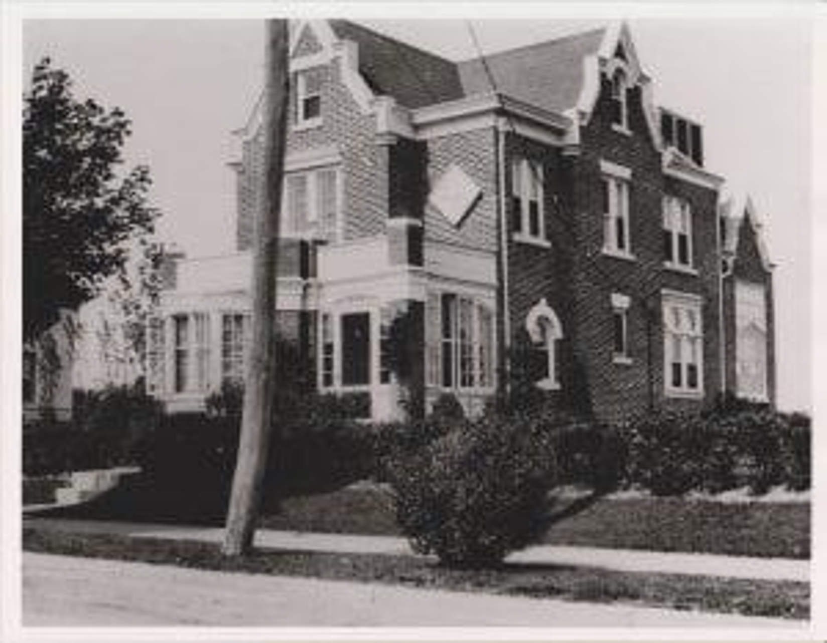 Helen Keller’s home exterior