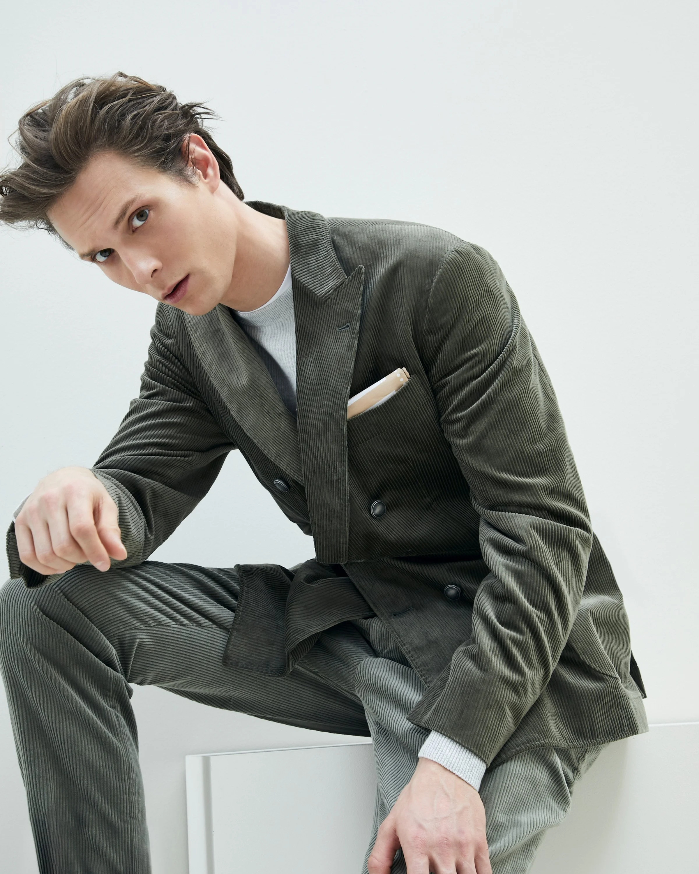 192XML463HDB0BC760805_MDc_92077 (1).jpg