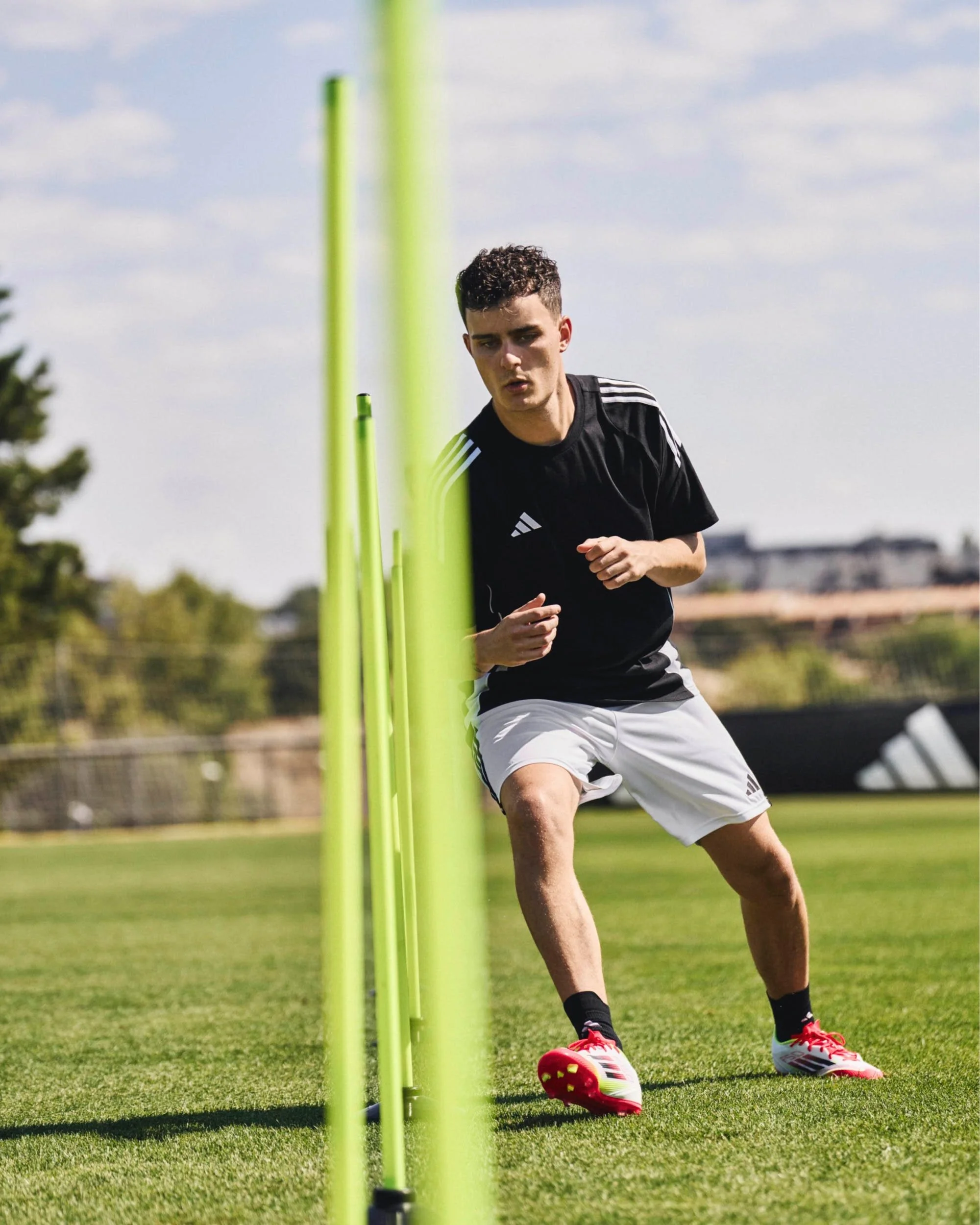 Stockdale_Adidas_Football_F50_6.jpg