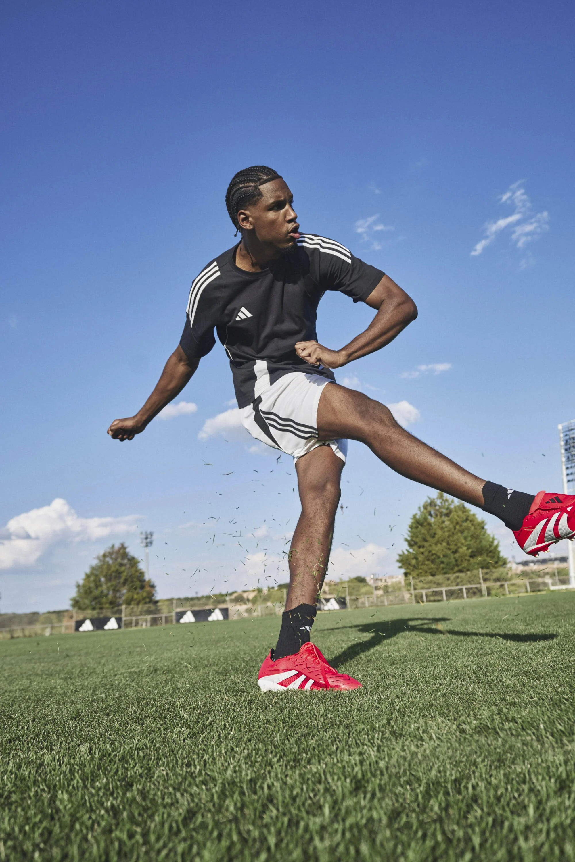Stockdale_Adidas_Football_Predator9.jpg