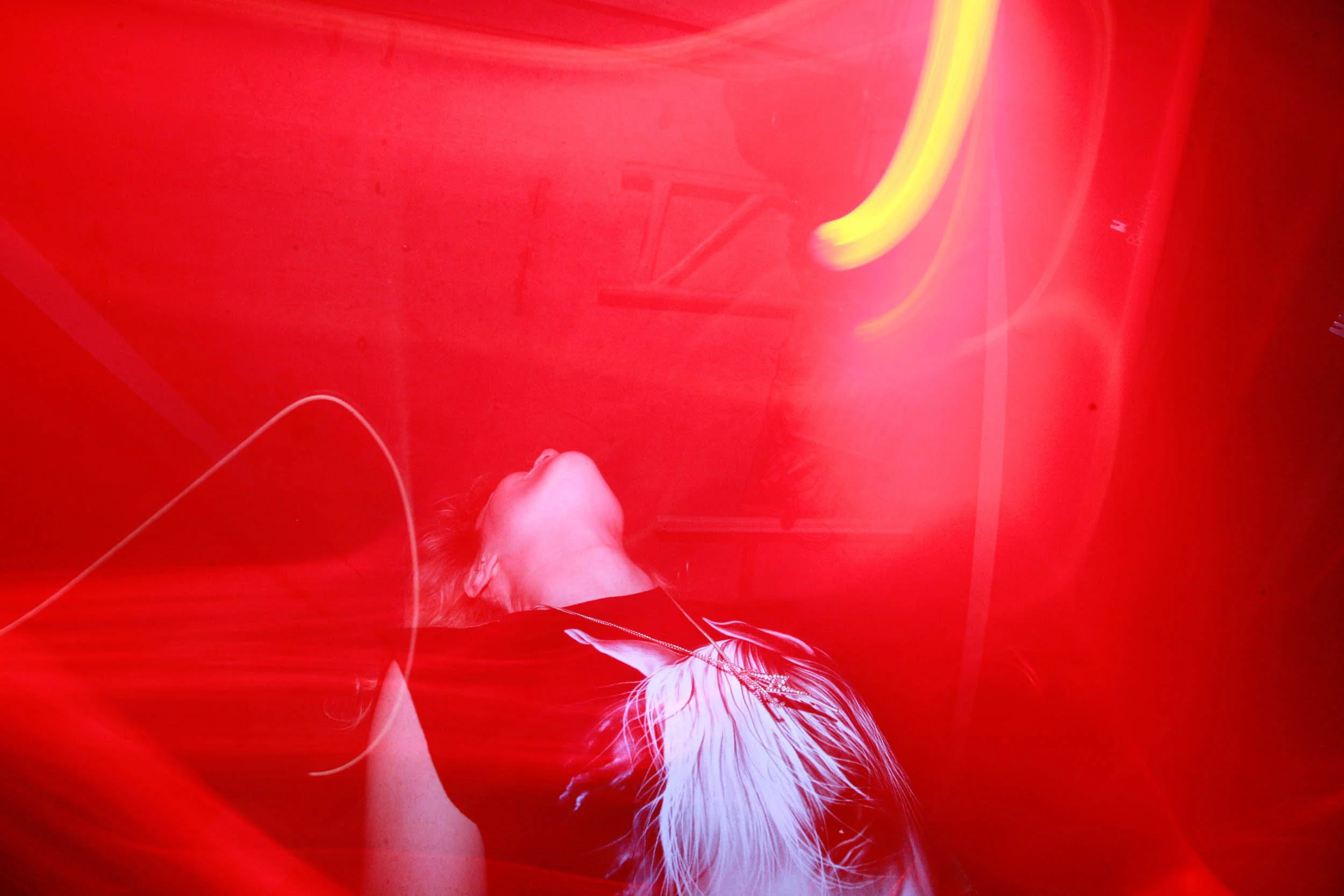 1000 kilos of confetti (Copy)