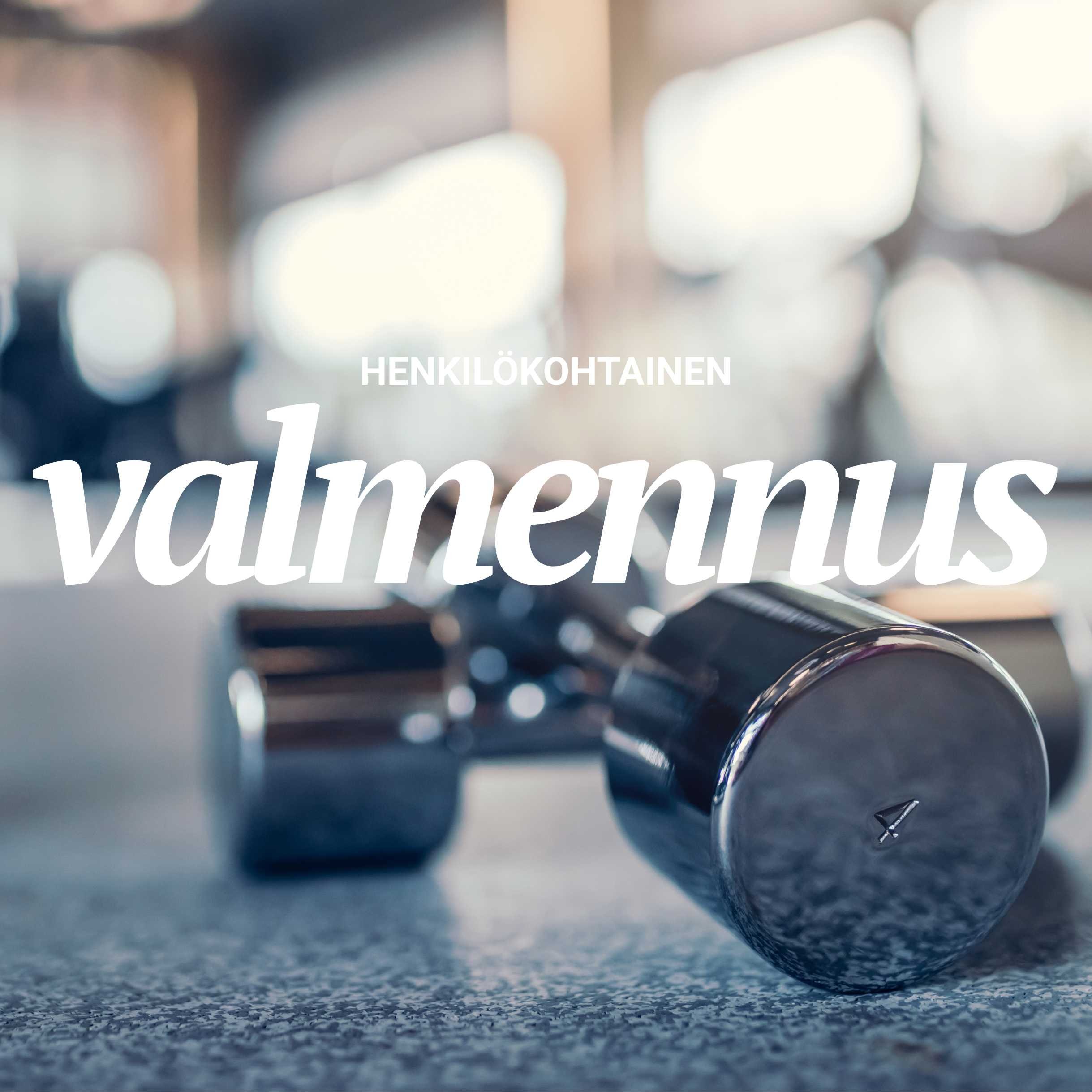 kuntosali ympäristö ja käsipainot