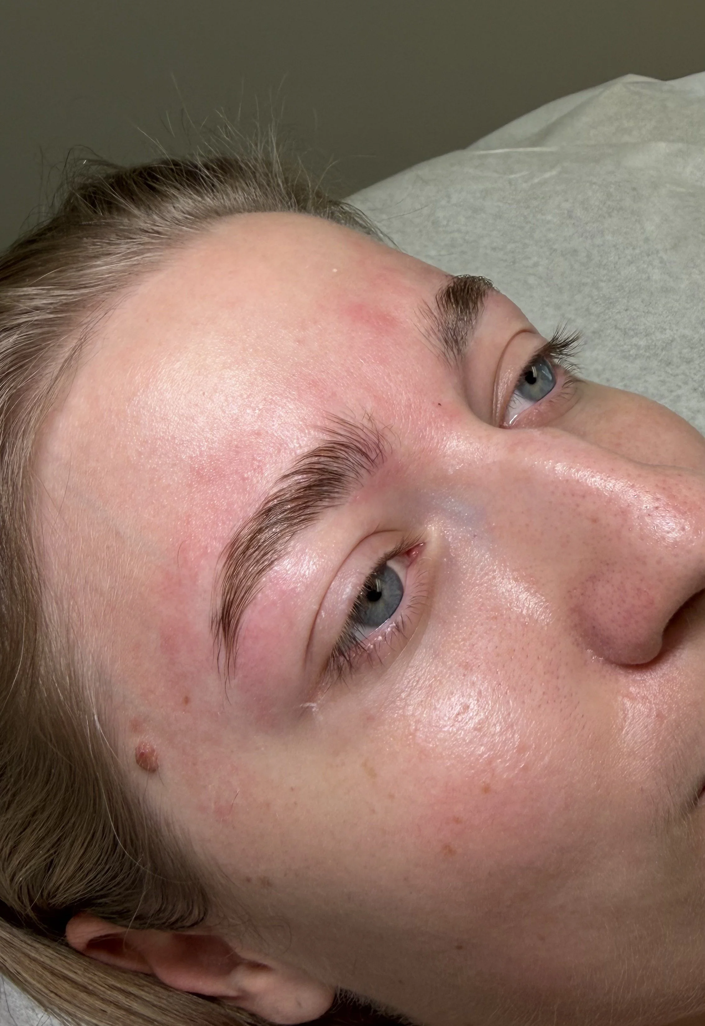 Brow Lamination by Azjah