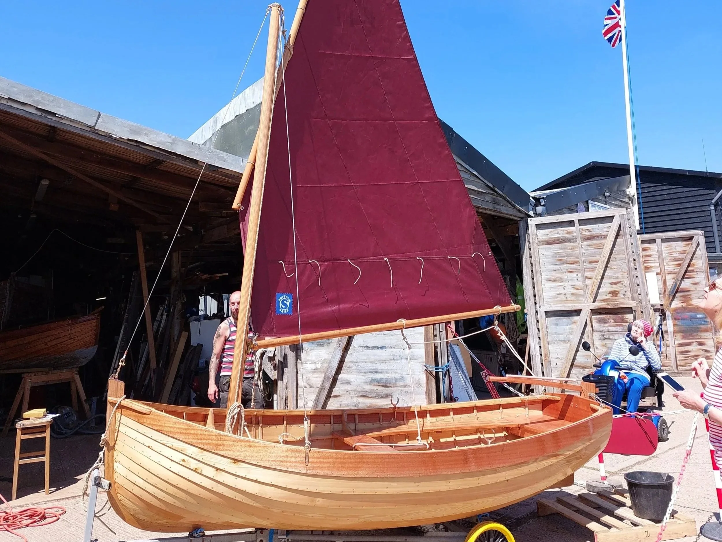 'La Mouette' and the Everson Elevens