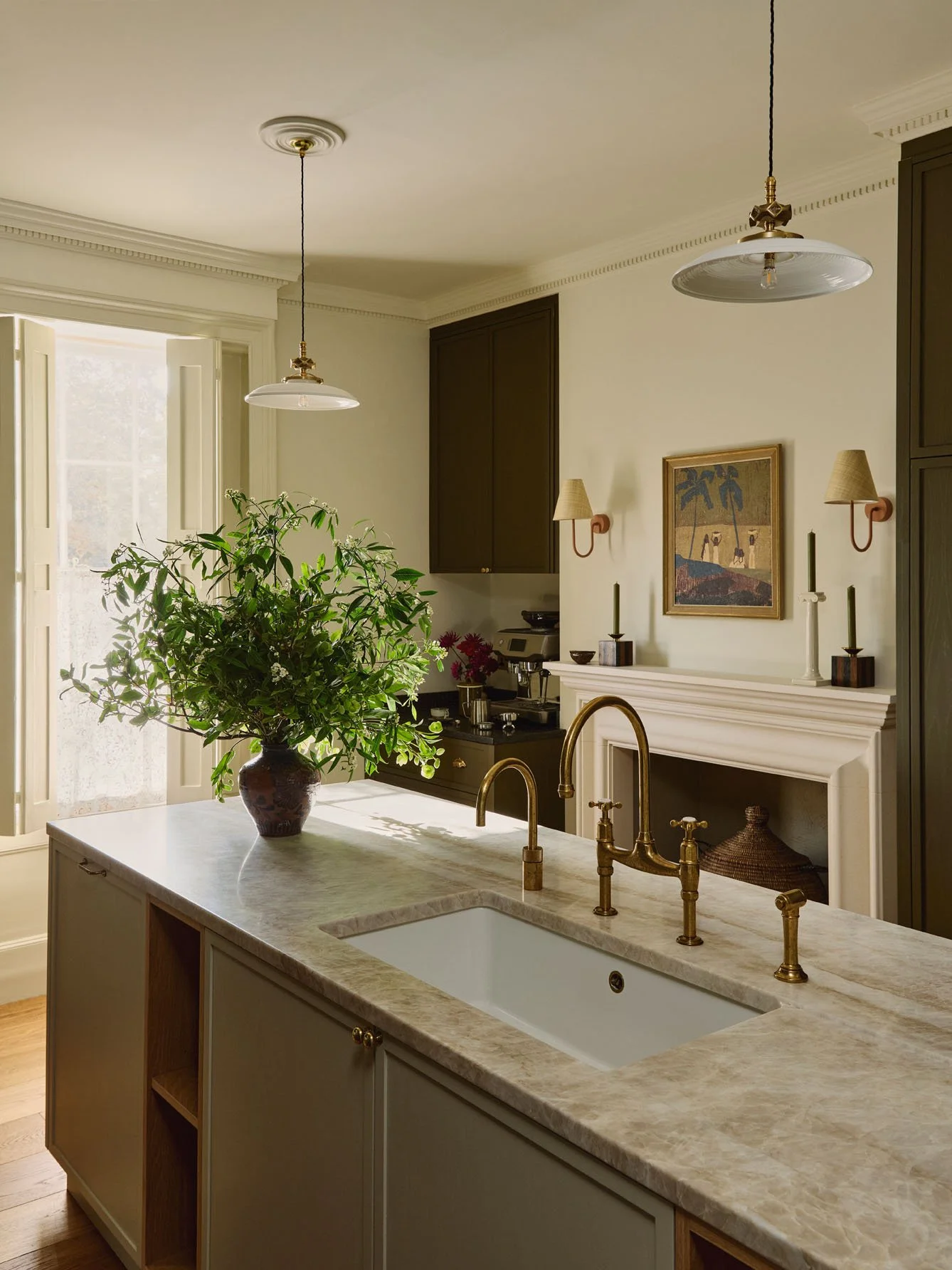 This_is_a_beautiful_counter_top_in_a_refurbished_m.jpg