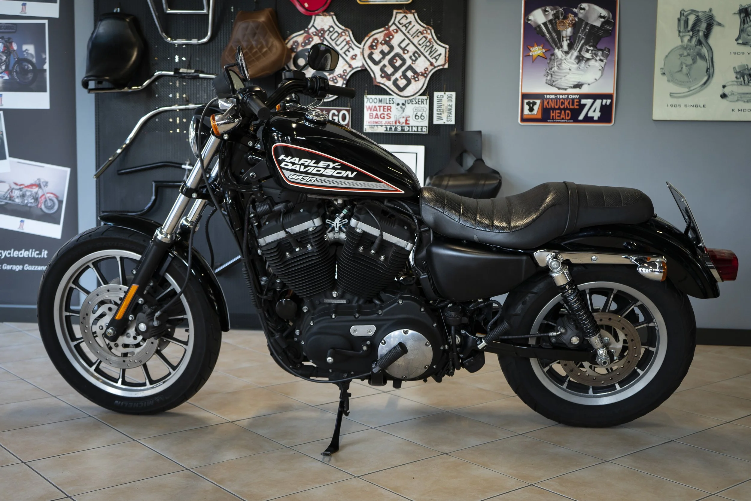 Harley Davidson sportster usata 883r