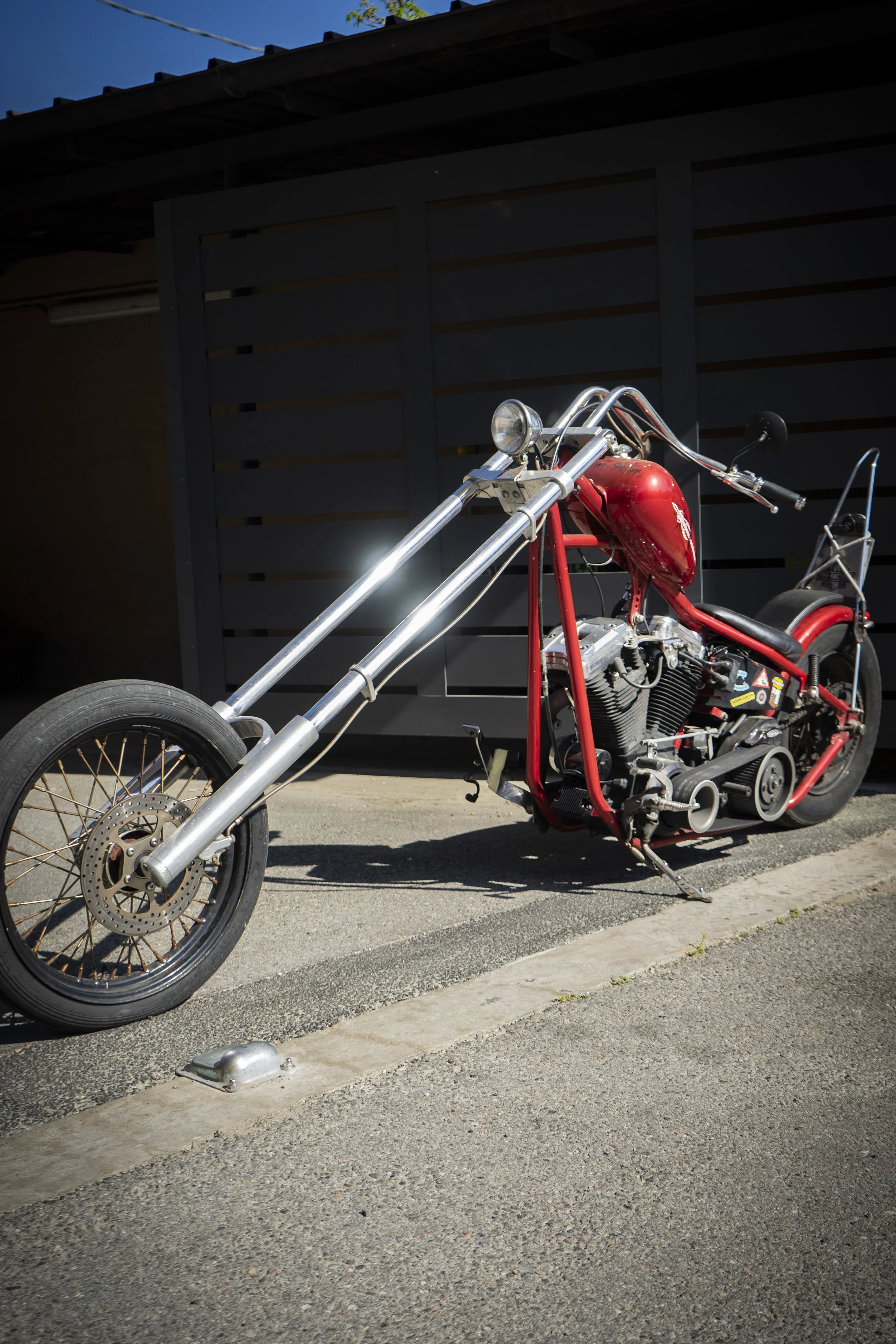 custom harley davidson chopper cycledelic garage gozzano