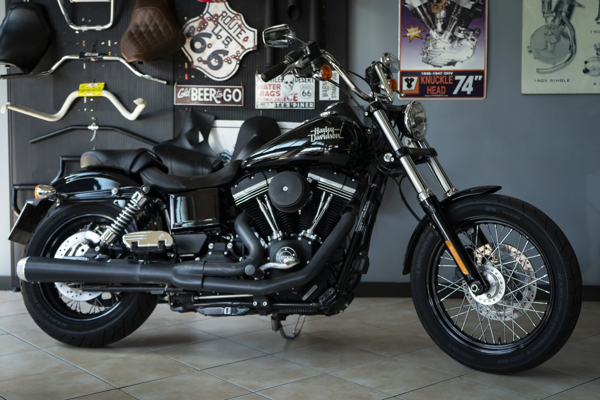 Harley Davidson dyna street bob usata in vendita