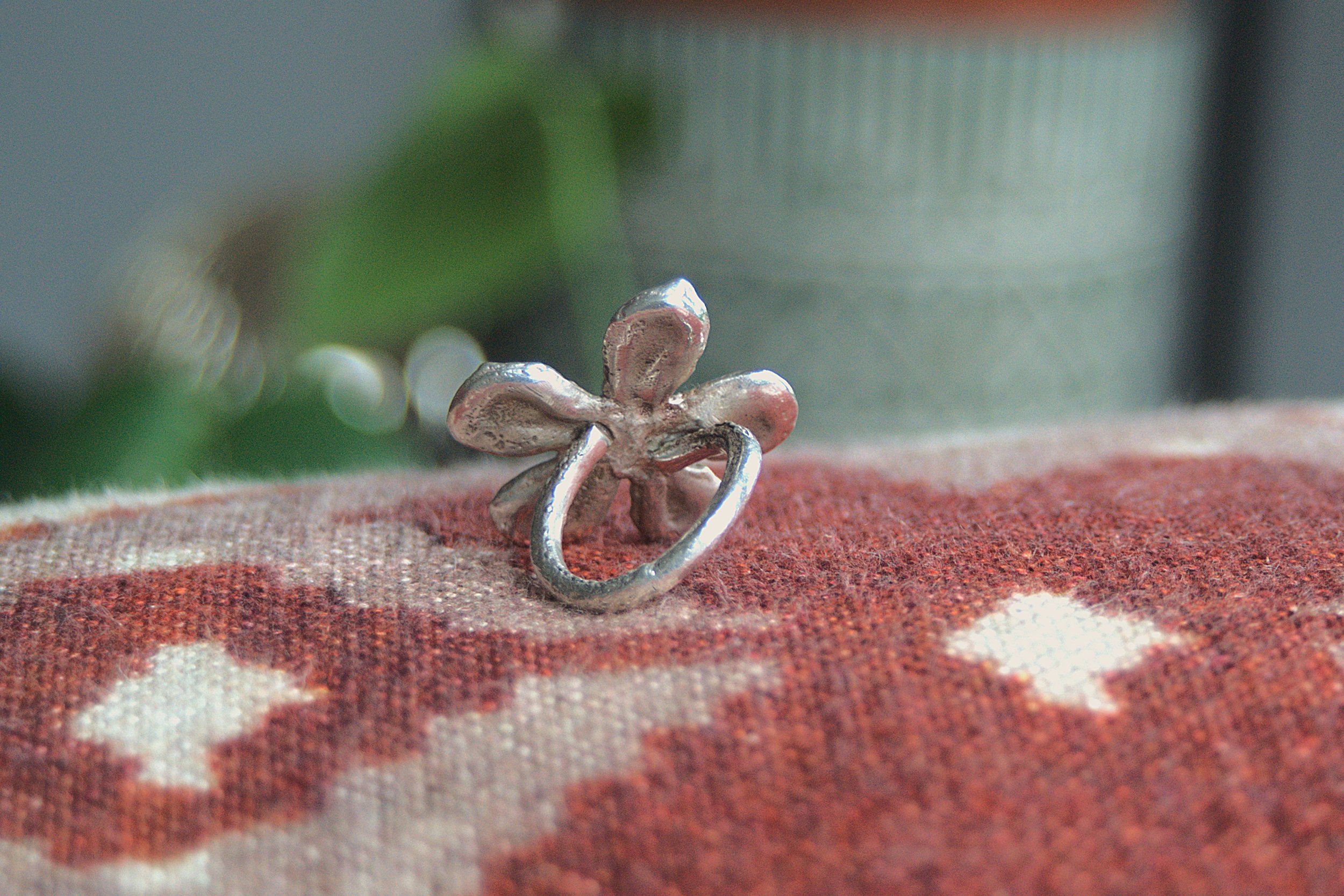 FLOWER RING BACK.jpg