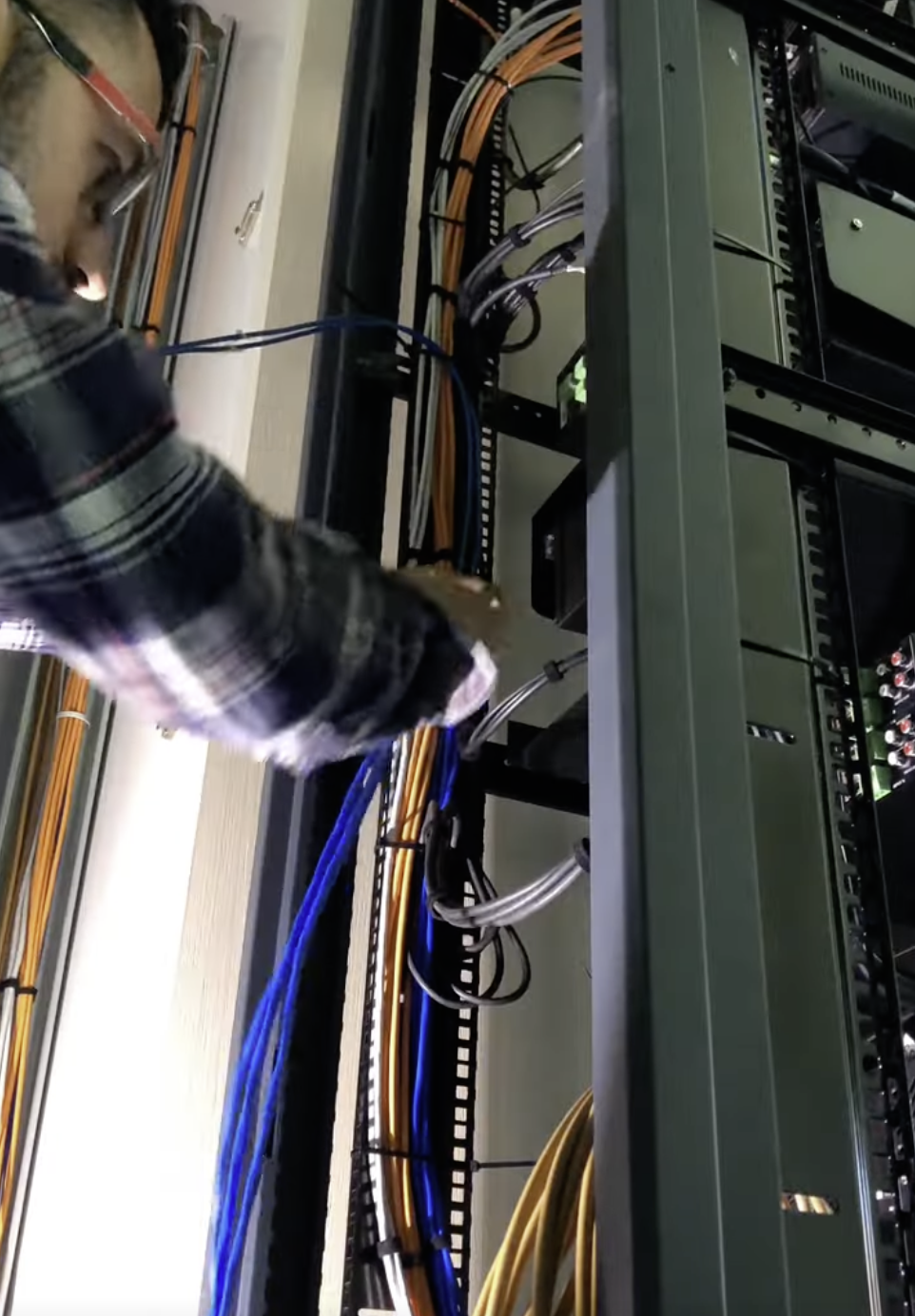 Cablaggio armadio rack