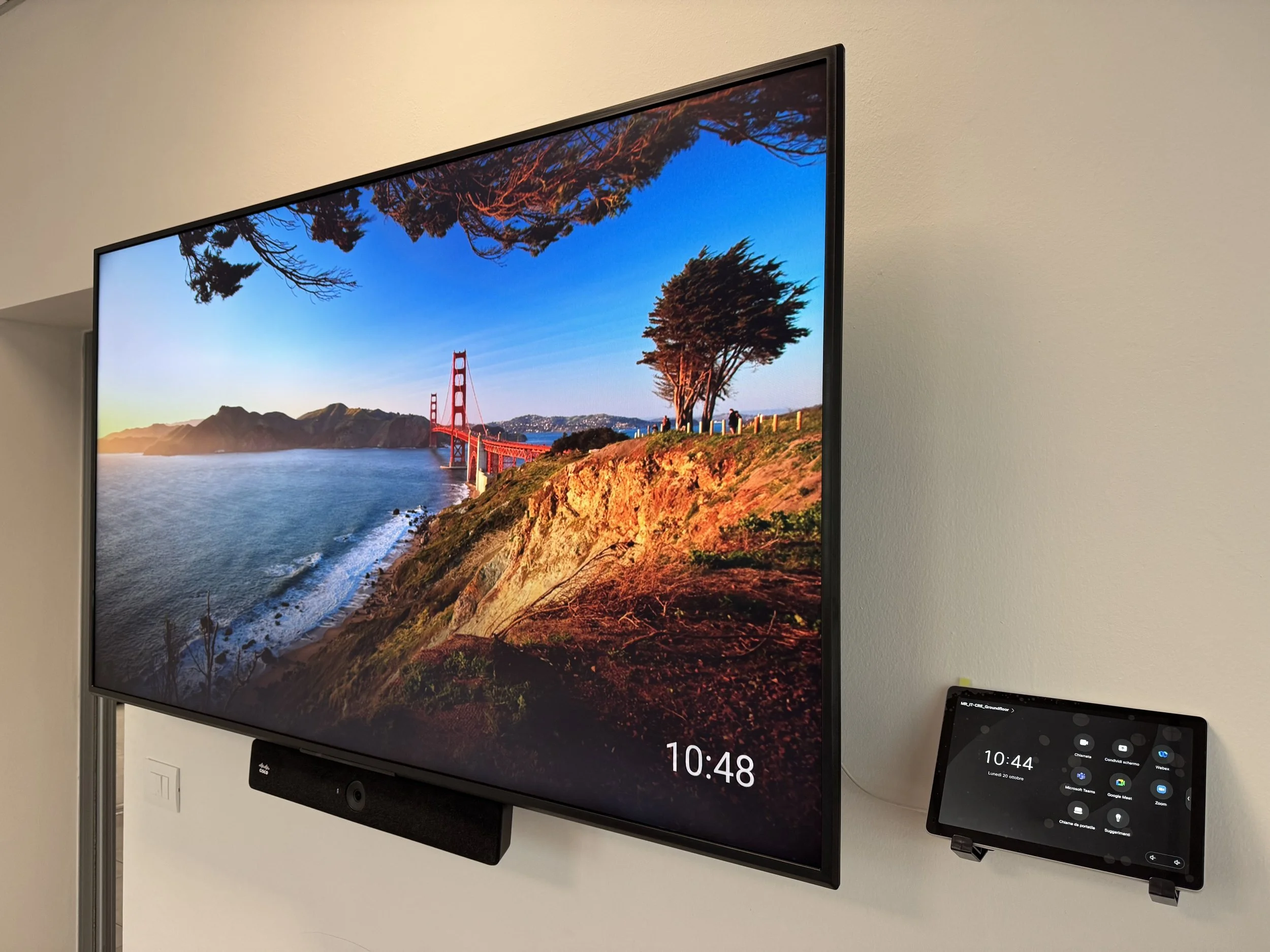 Installazione Sala Riunioni.jpg