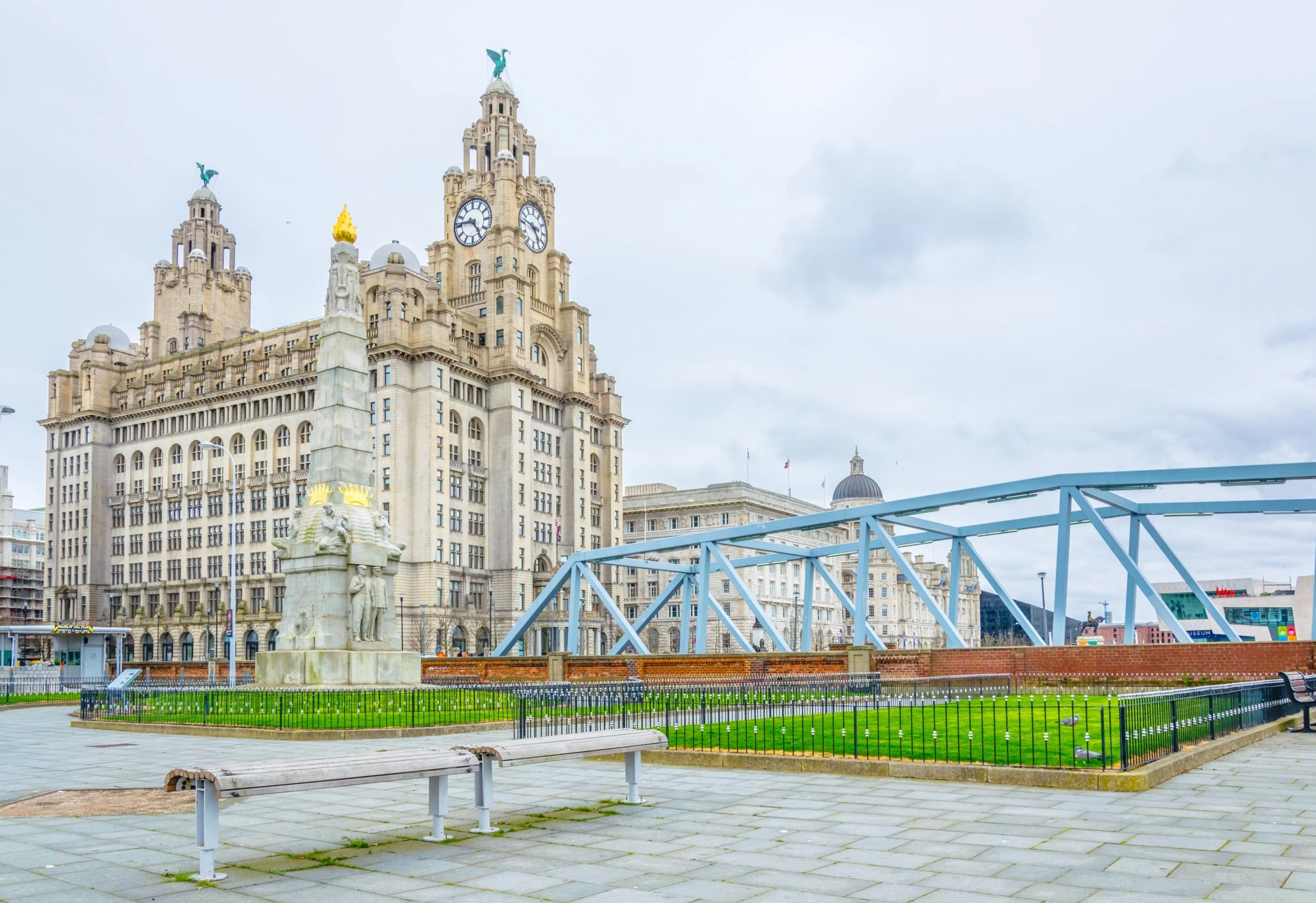 All heroes of the marine engine room memorial in front of the Royal Liver building Liverpool.jpg